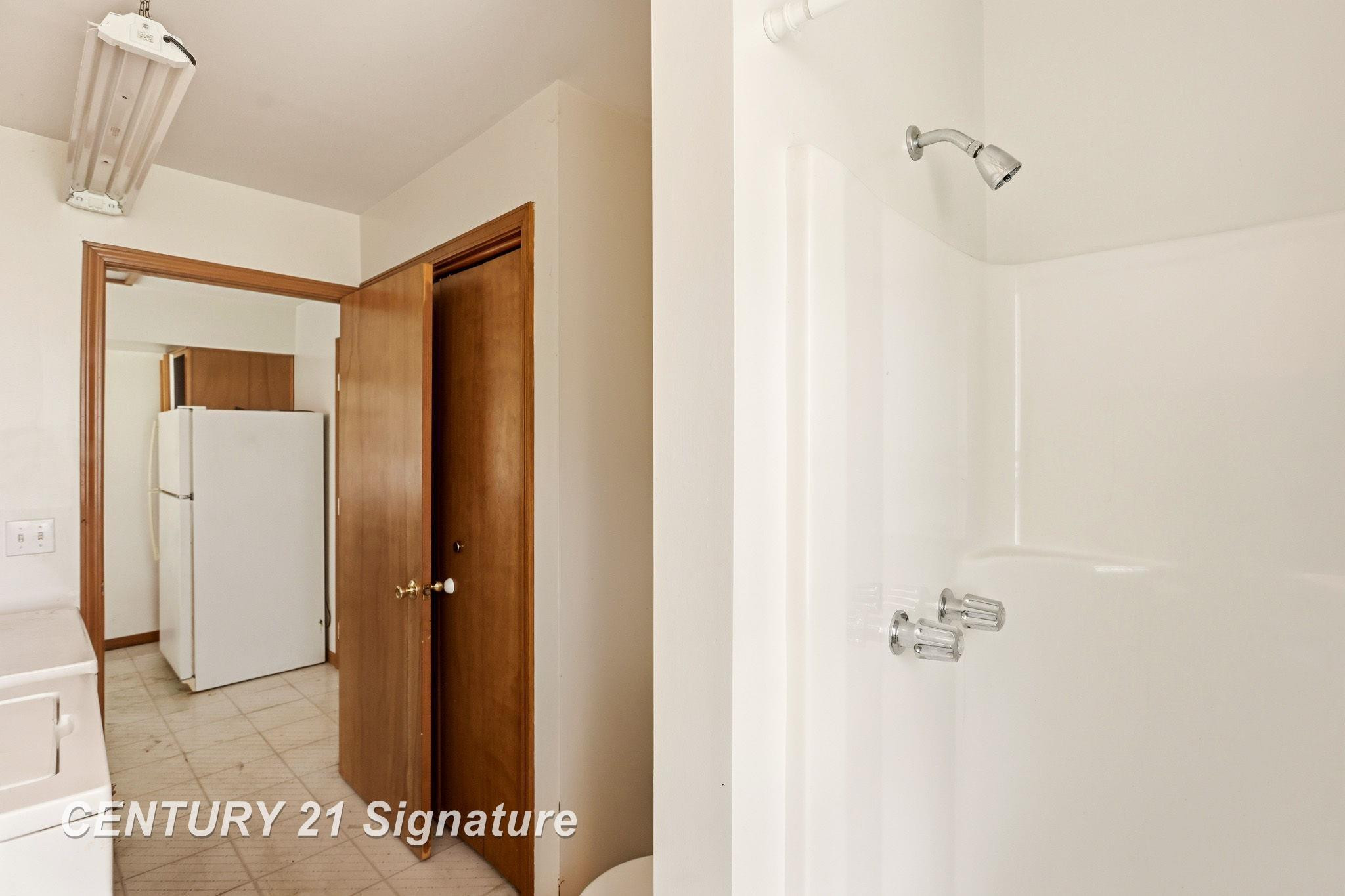 6124 Normandy Drive, Saginaw, MI 48638 — Photo 18