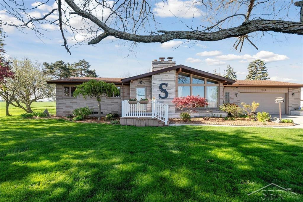 411 W Markel Road, MI — Photo 3