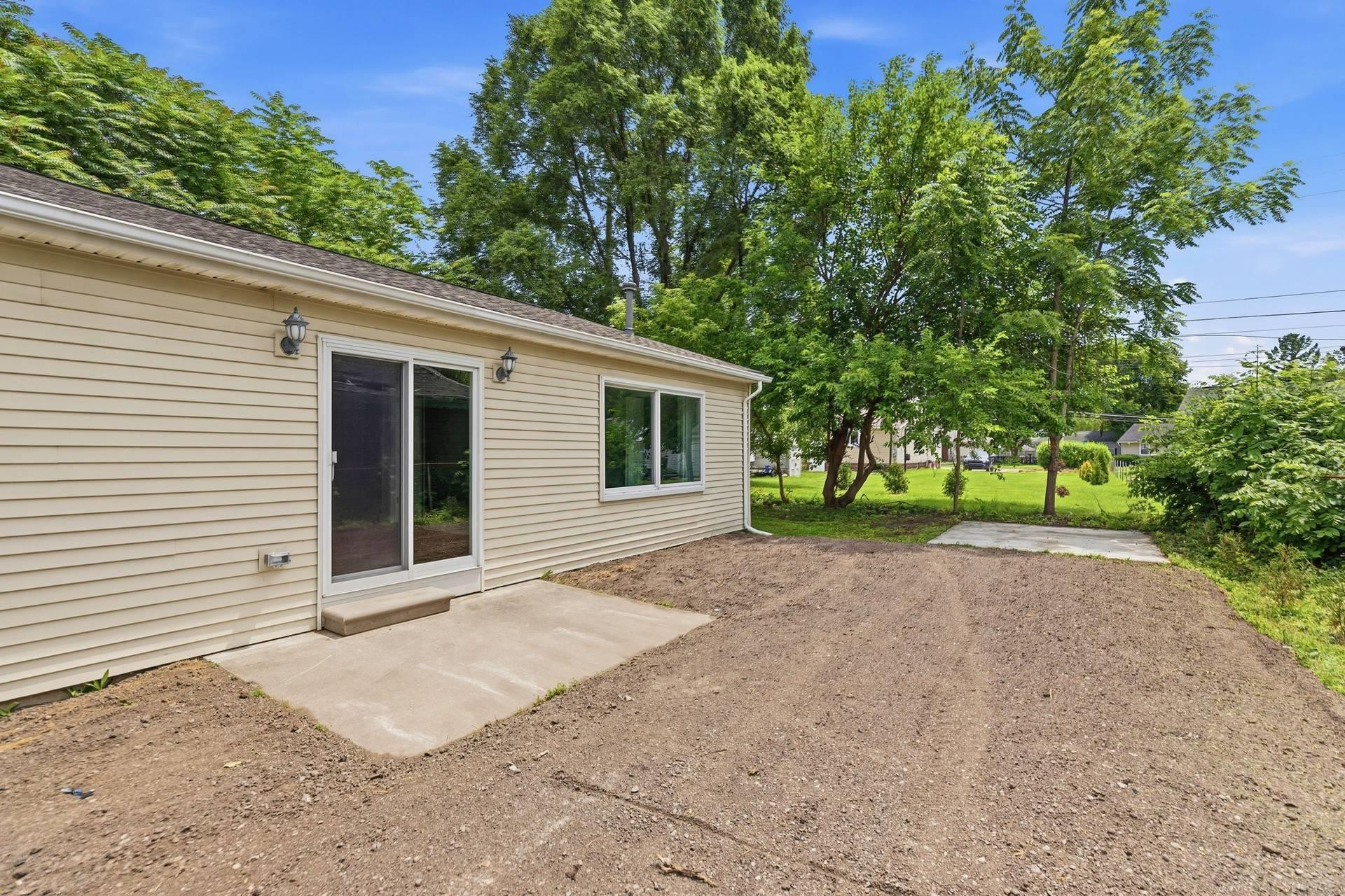 44 Fessenden Street, Mount Clemens, MI 48043 — Photo 22