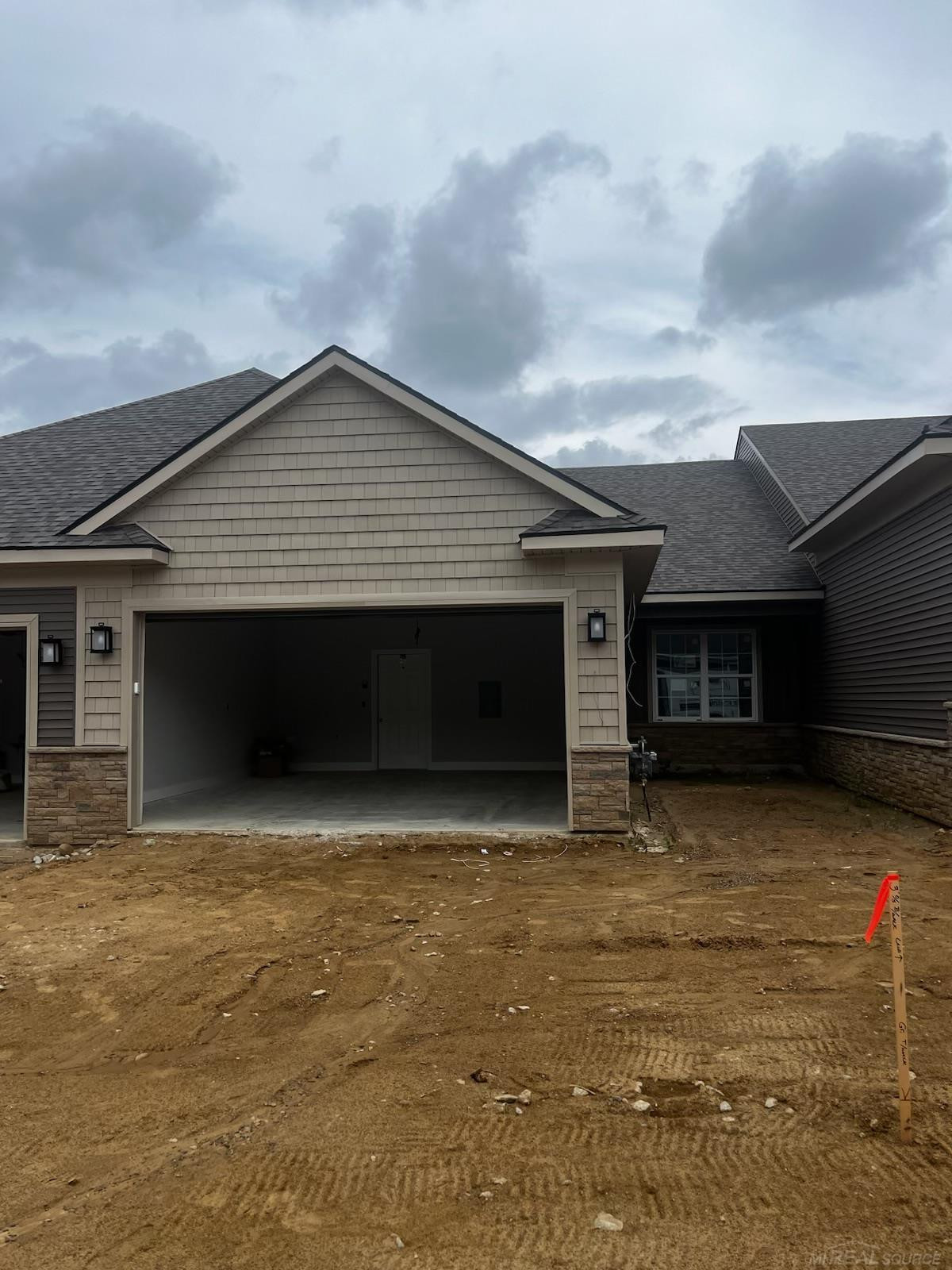 8518 West Valley Drive, MI 48383