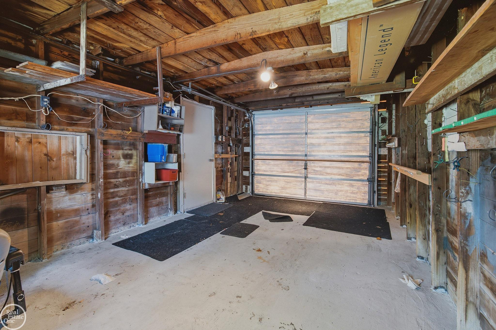 804 WATERLOO Street, MI 48079 — Photo 28