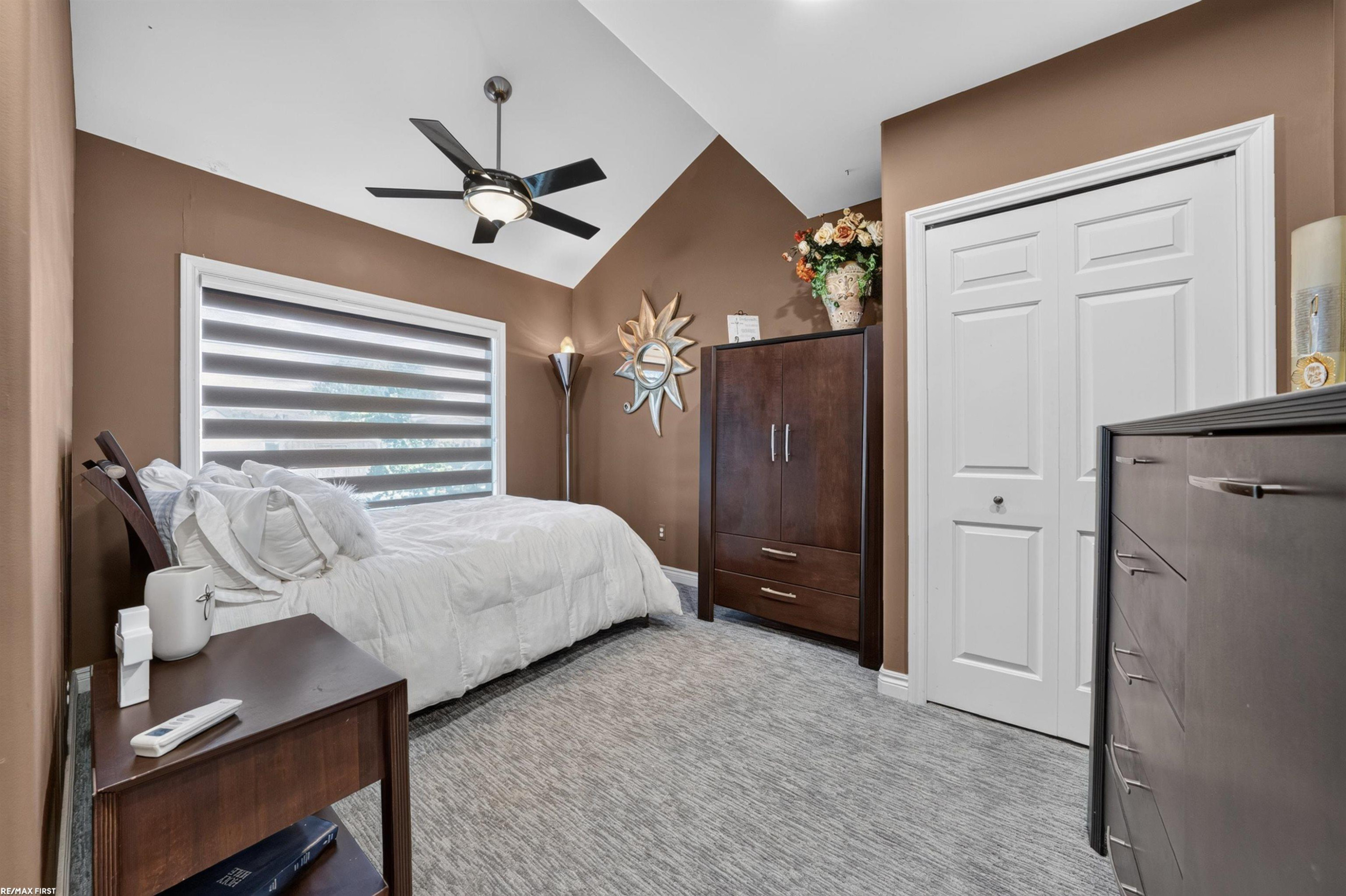 45850 Private Shore Drive, Chesterfield, MI 48047 — Photo 36