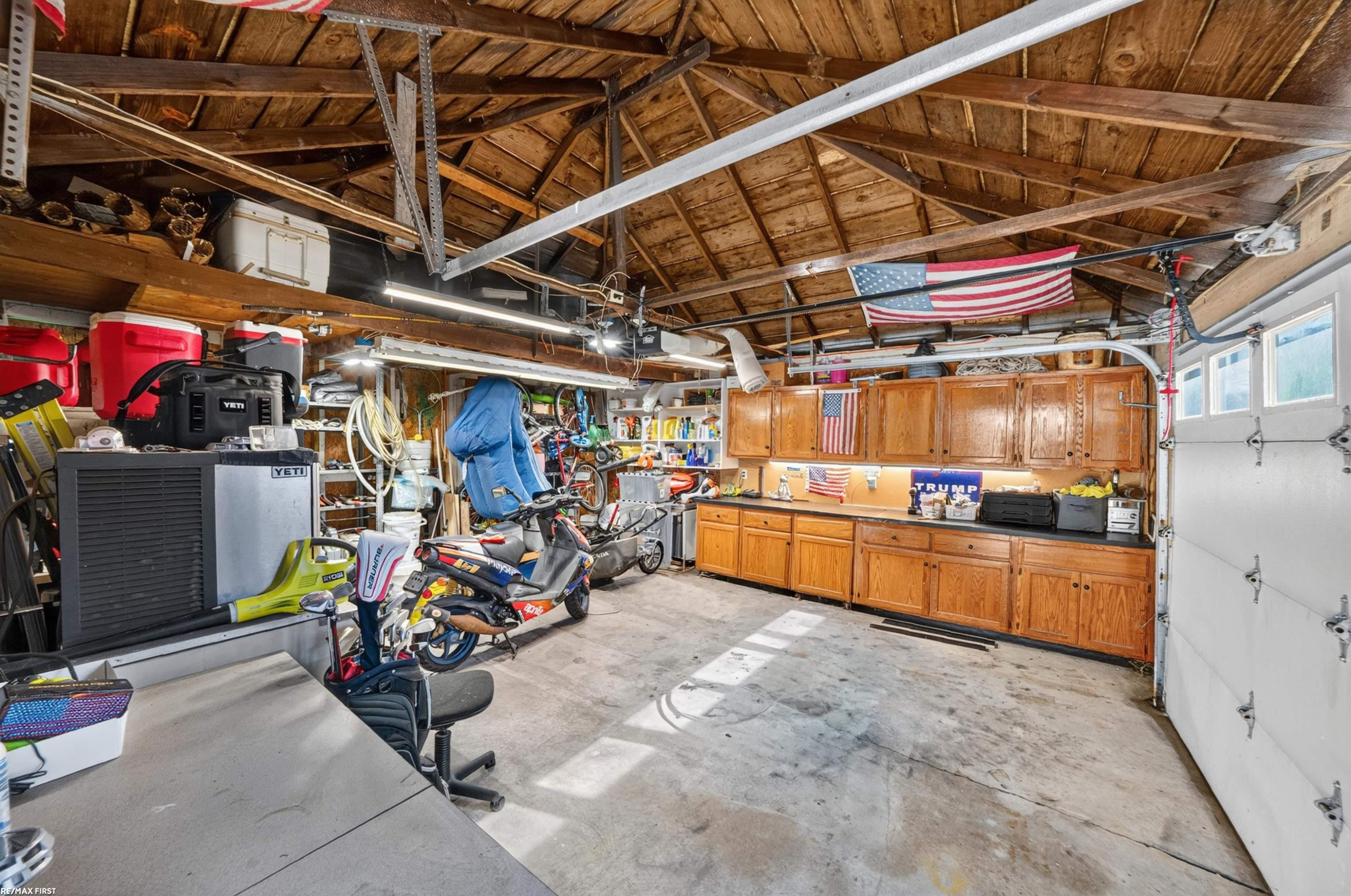 45850 Private Shore Drive, Chesterfield, MI 48047 — Photo 57