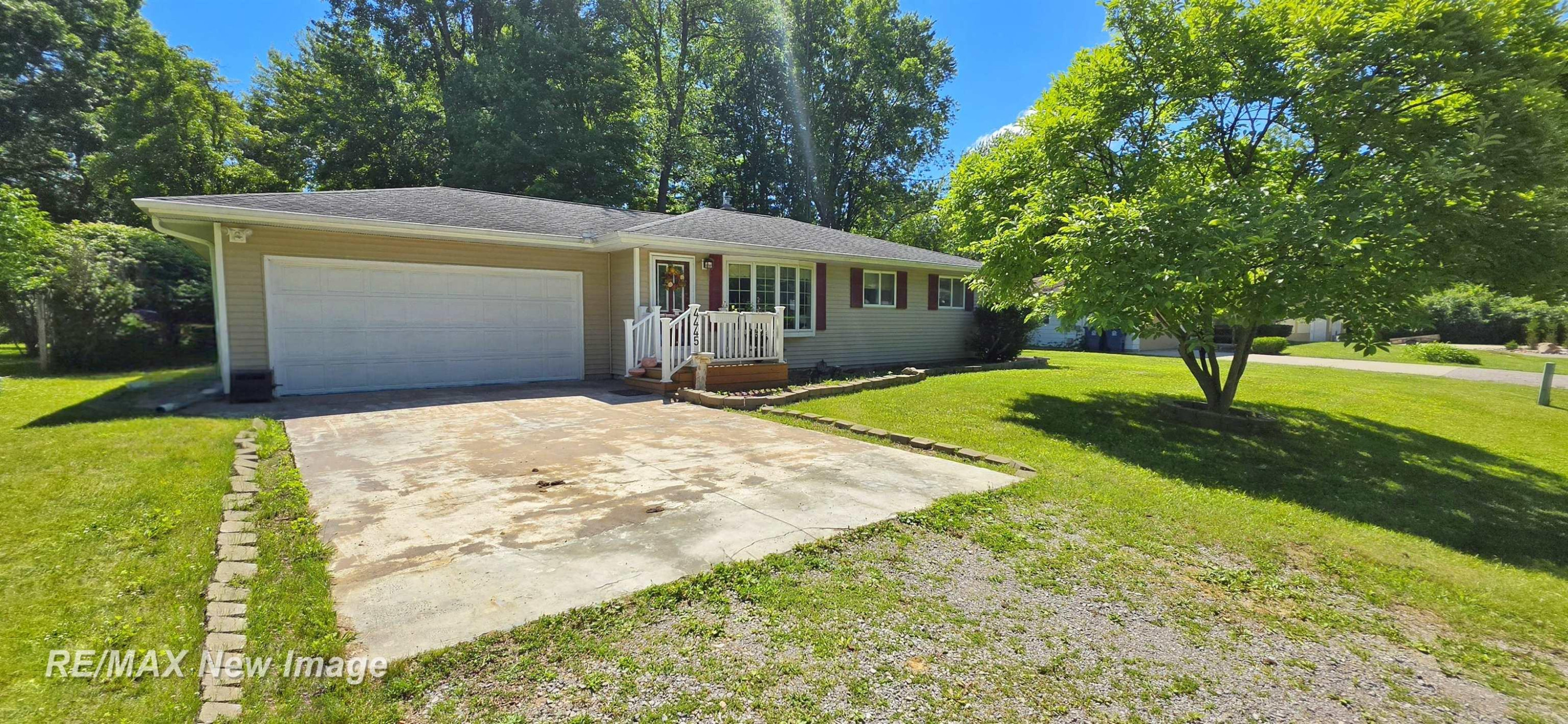 4445 Eastport Drive, Bridgeport, MI 48722 — front exterior