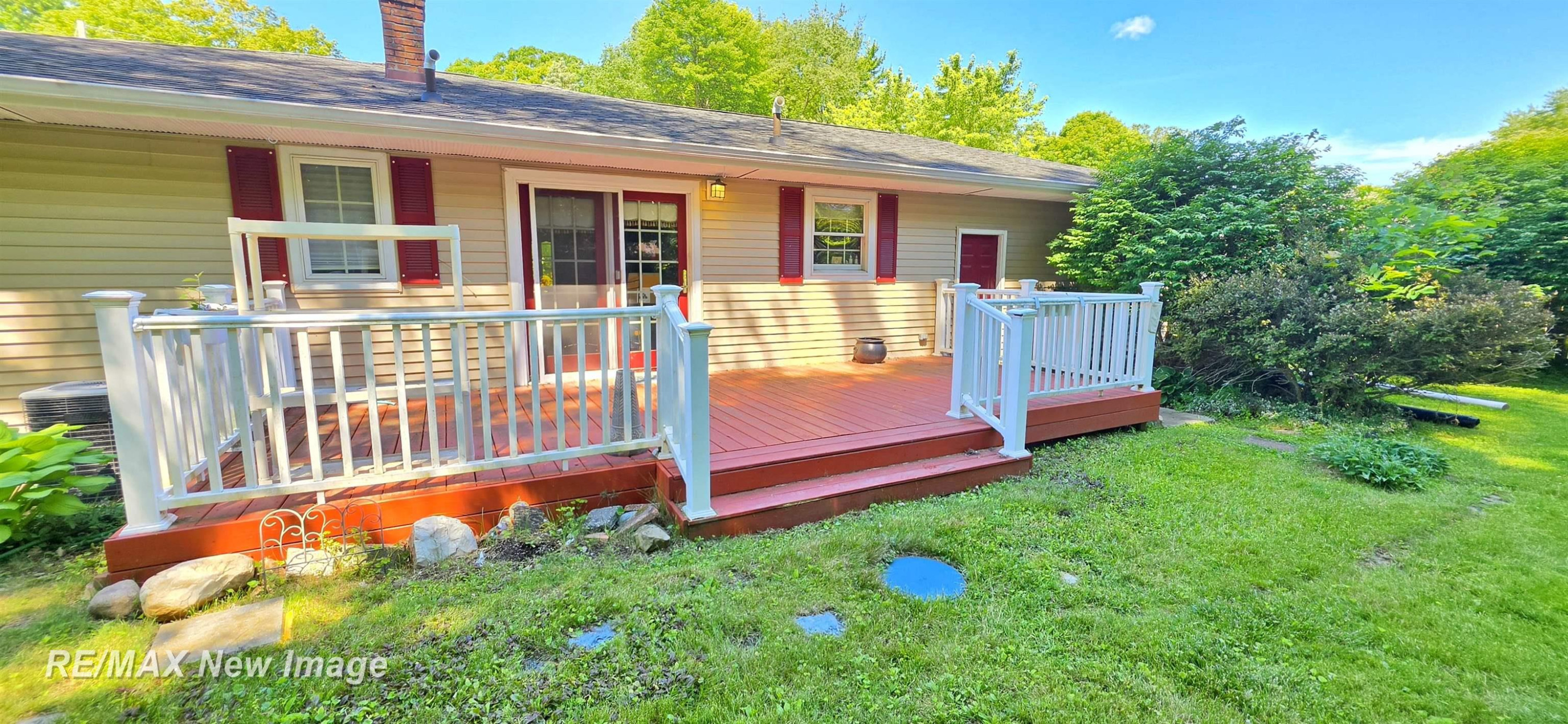4445 Eastport Drive, Bridgeport, MI 48722 — Photo 30