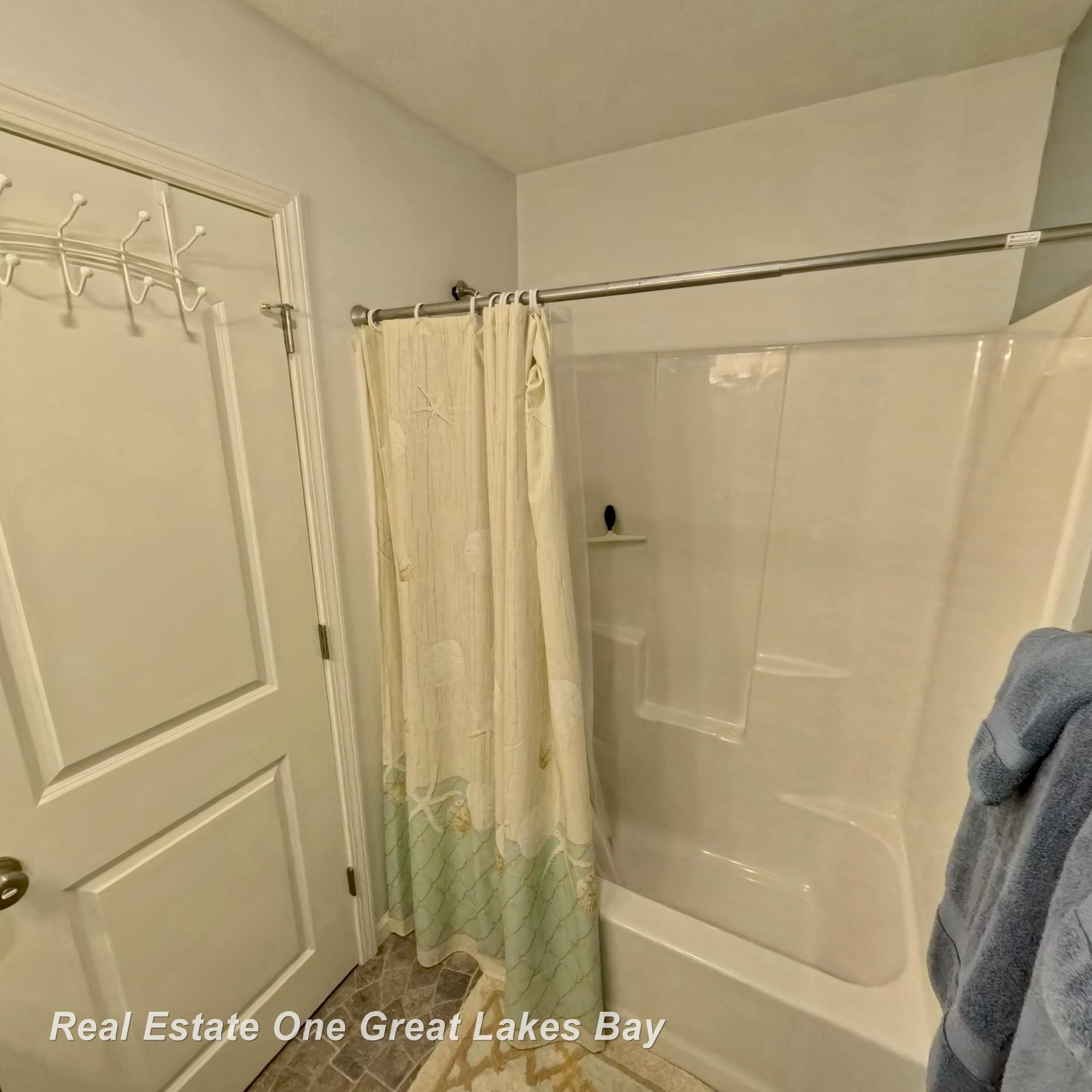 6522 N US 23 unit #9 Highway, Oscoda, MI 48750 — Photo 19