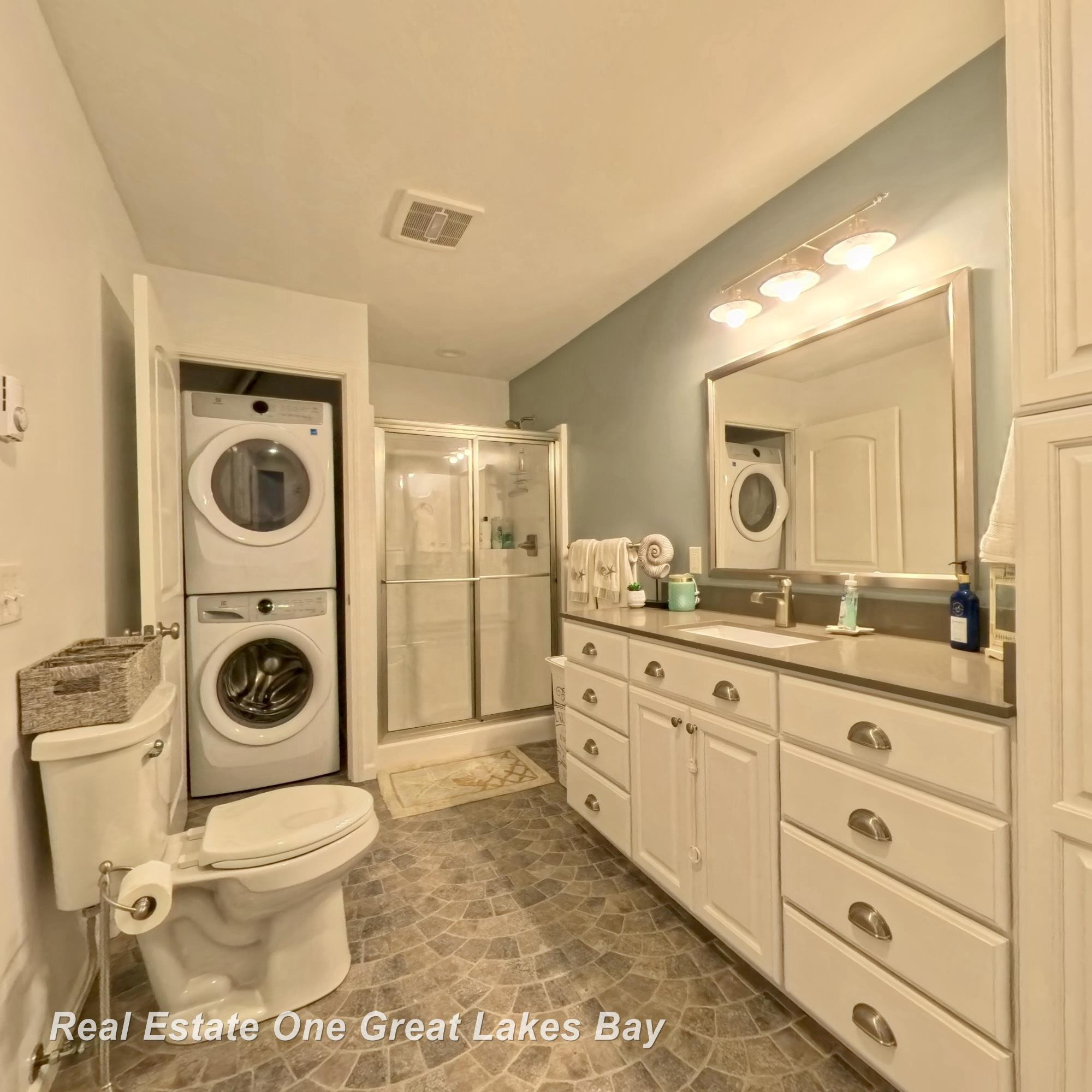 6522 N US 23 unit #9 Highway, Oscoda, MI 48750 — Photo 31