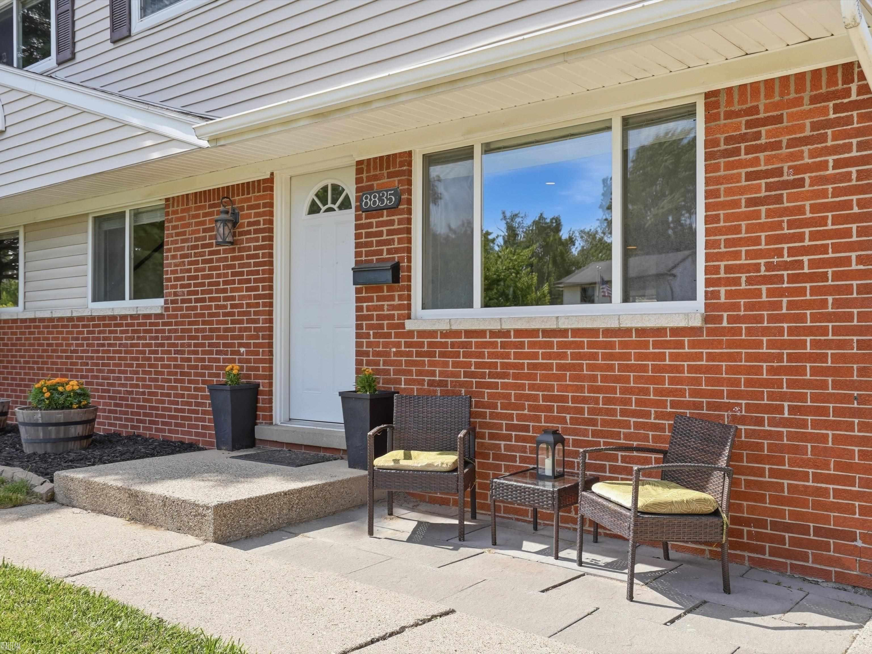 8835 Royce Drive, Sterling Heights, MI 48313 — Photo 2