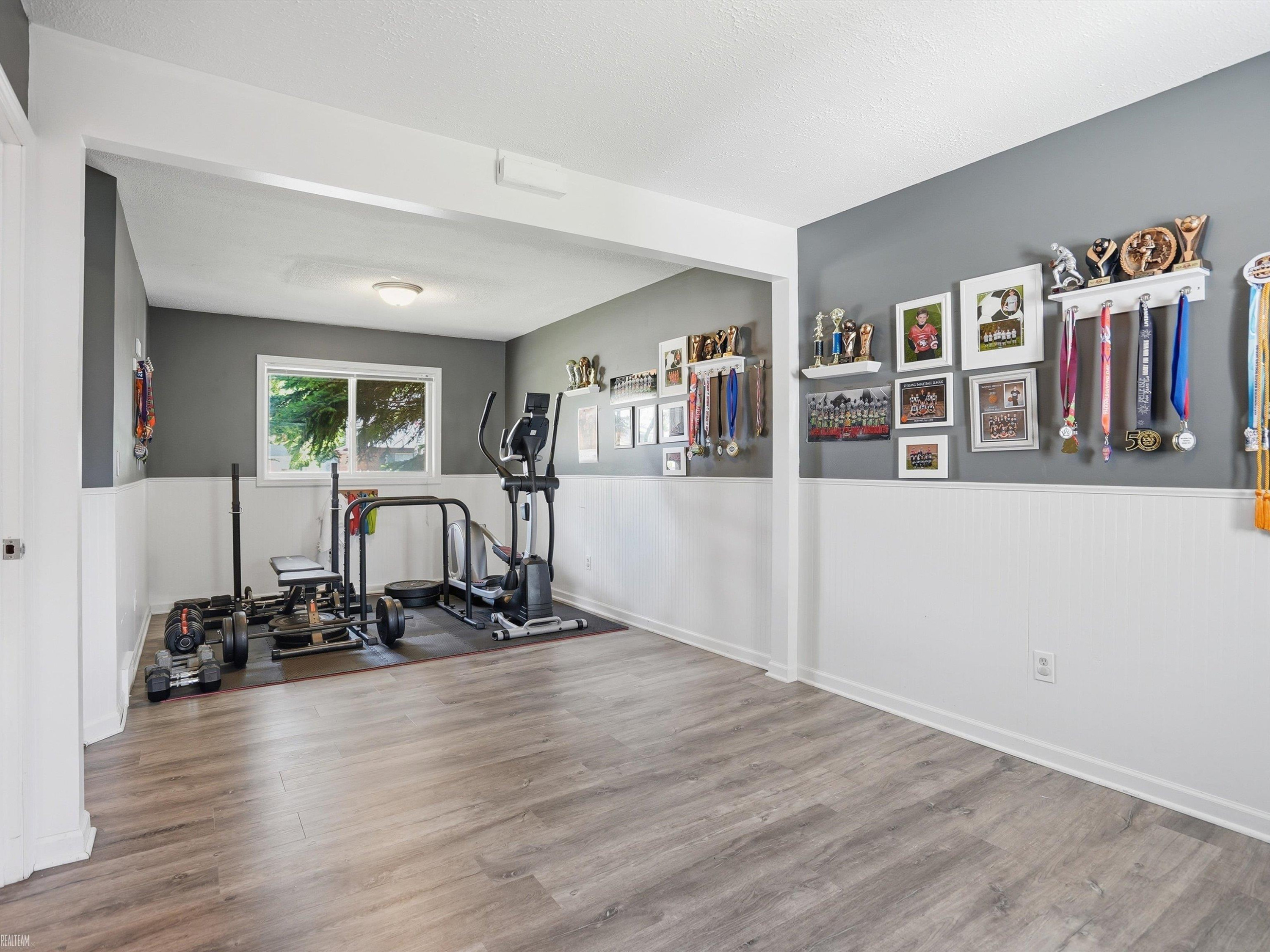 8835 Royce Drive, Sterling Heights, MI 48313 — Photo 13
