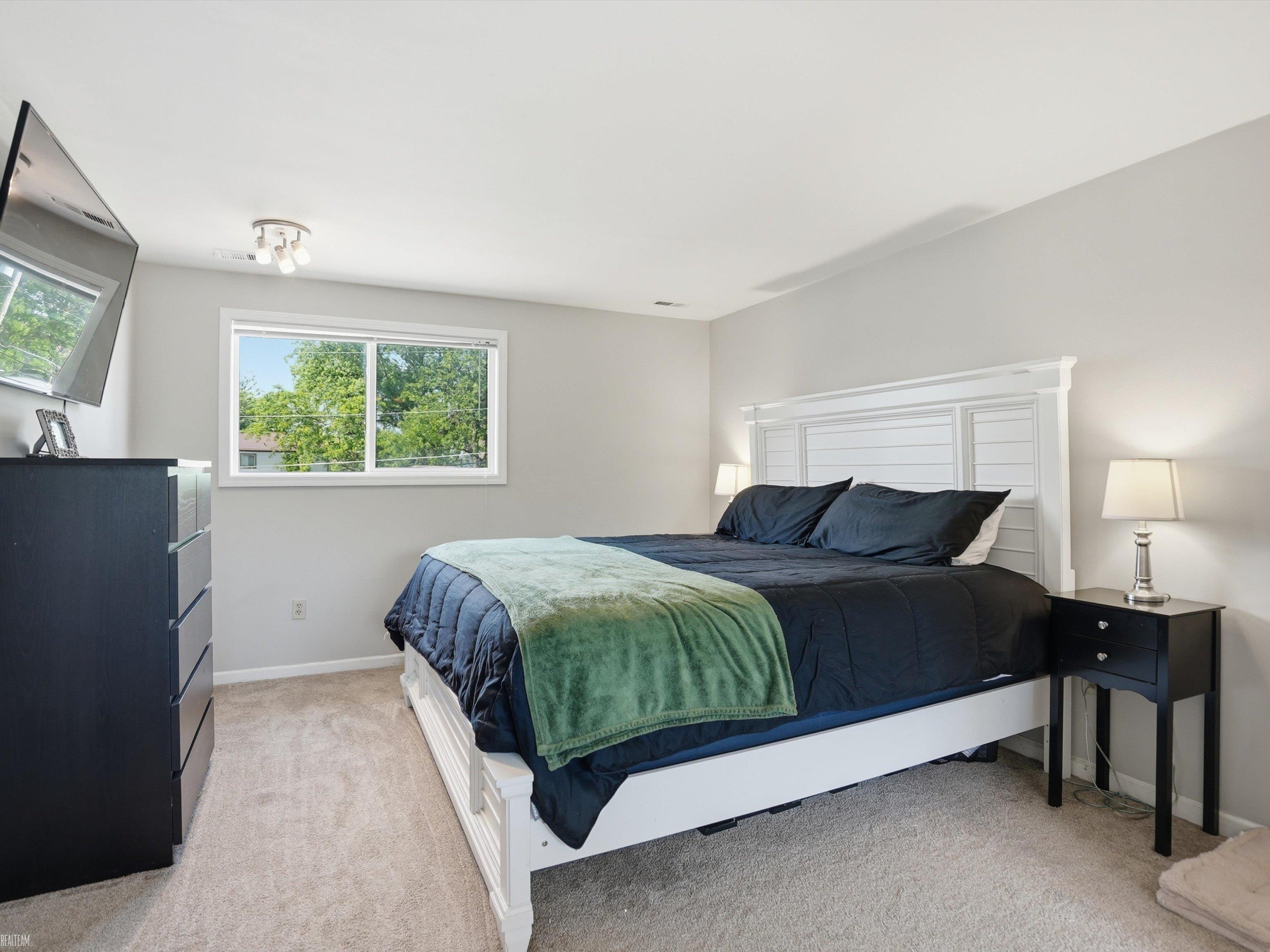 8835 Royce Drive, Sterling Heights, MI 48313 — Photo 27
