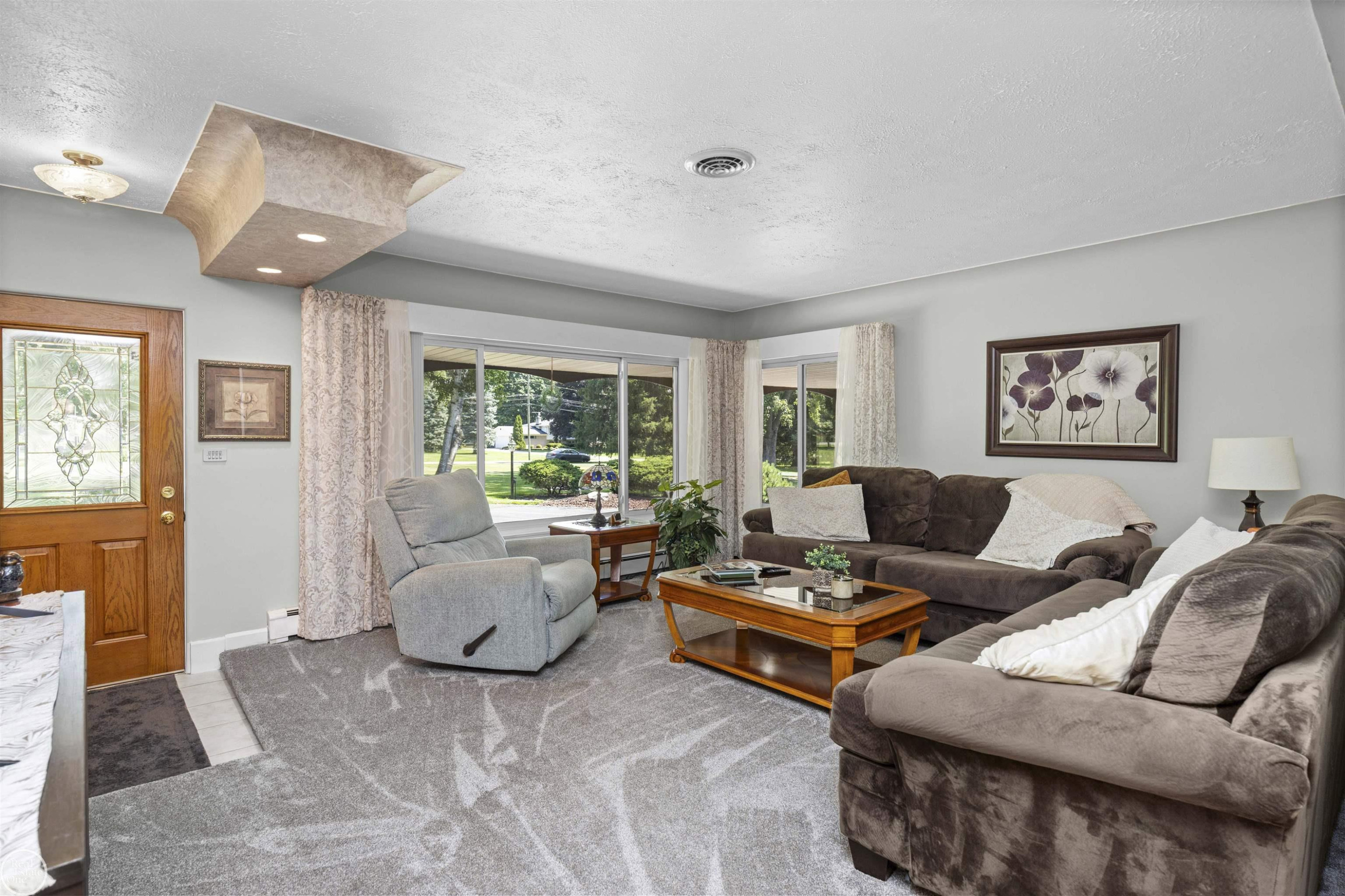 5248 Brookside Drive, Shelby Twp, MI 48316 — Photo 6