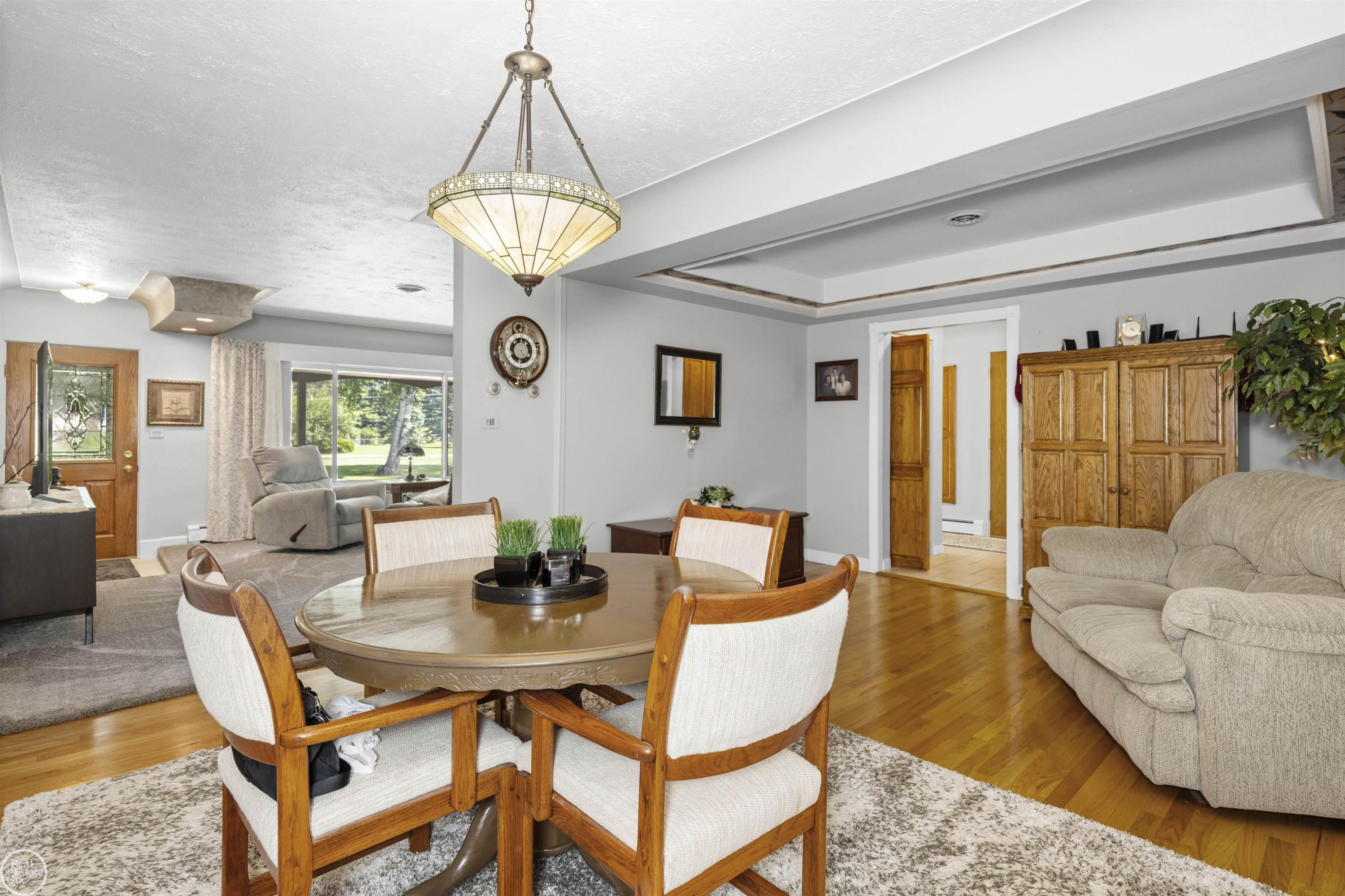 5248 Brookside Drive, Shelby Twp, MI 48316 — Photo 8