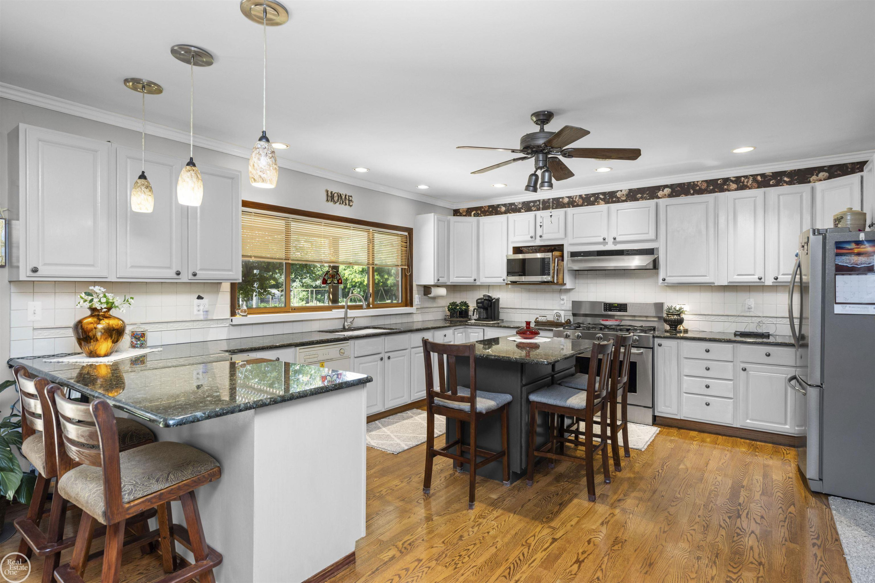5248 Brookside Drive, Shelby Twp, MI 48316 — Photo 11