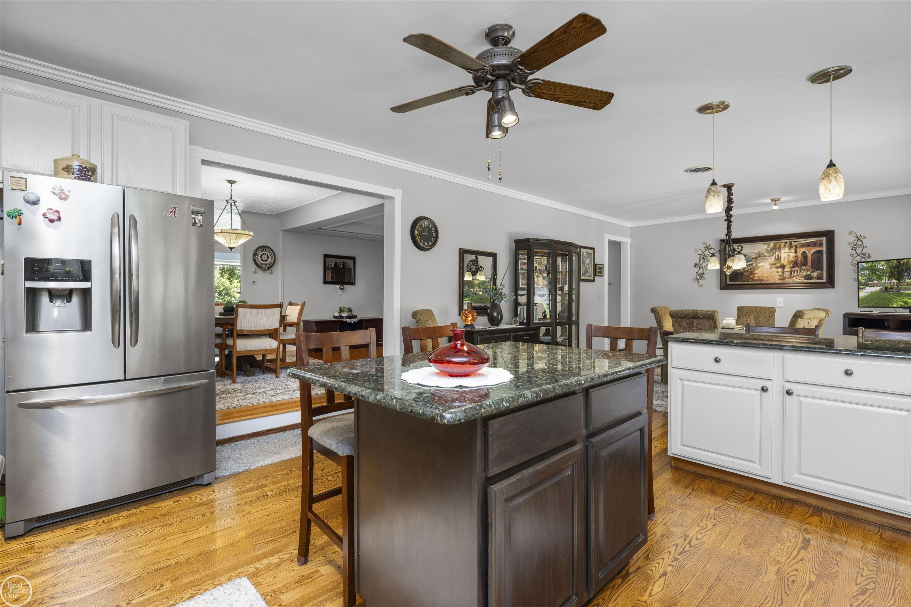 5248 Brookside Drive, Shelby Twp, MI 48316 — Photo 12