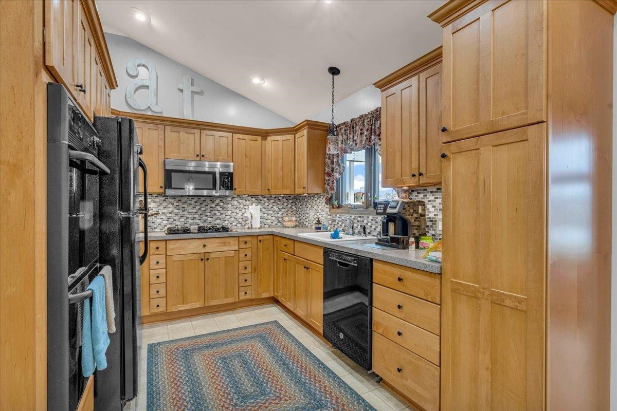 7261 Bluebill Street, Algonac, MI 48001 — Photo 12