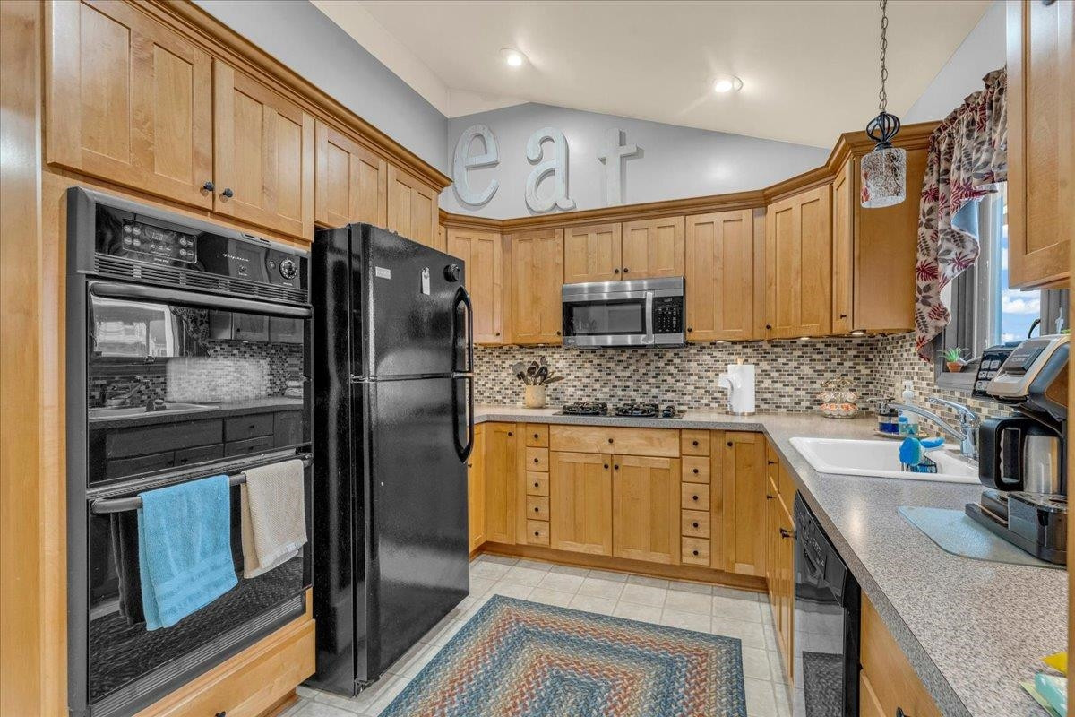 7261 Bluebill Street, Algonac, MI 48001 — Photo 13