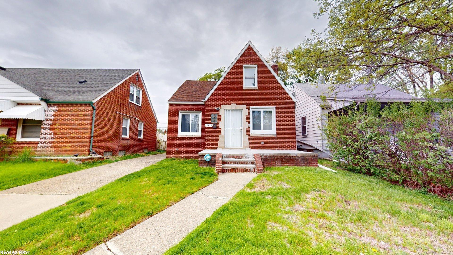 8415 Sherman Avenue, Warren, MI 48089 — front exterior