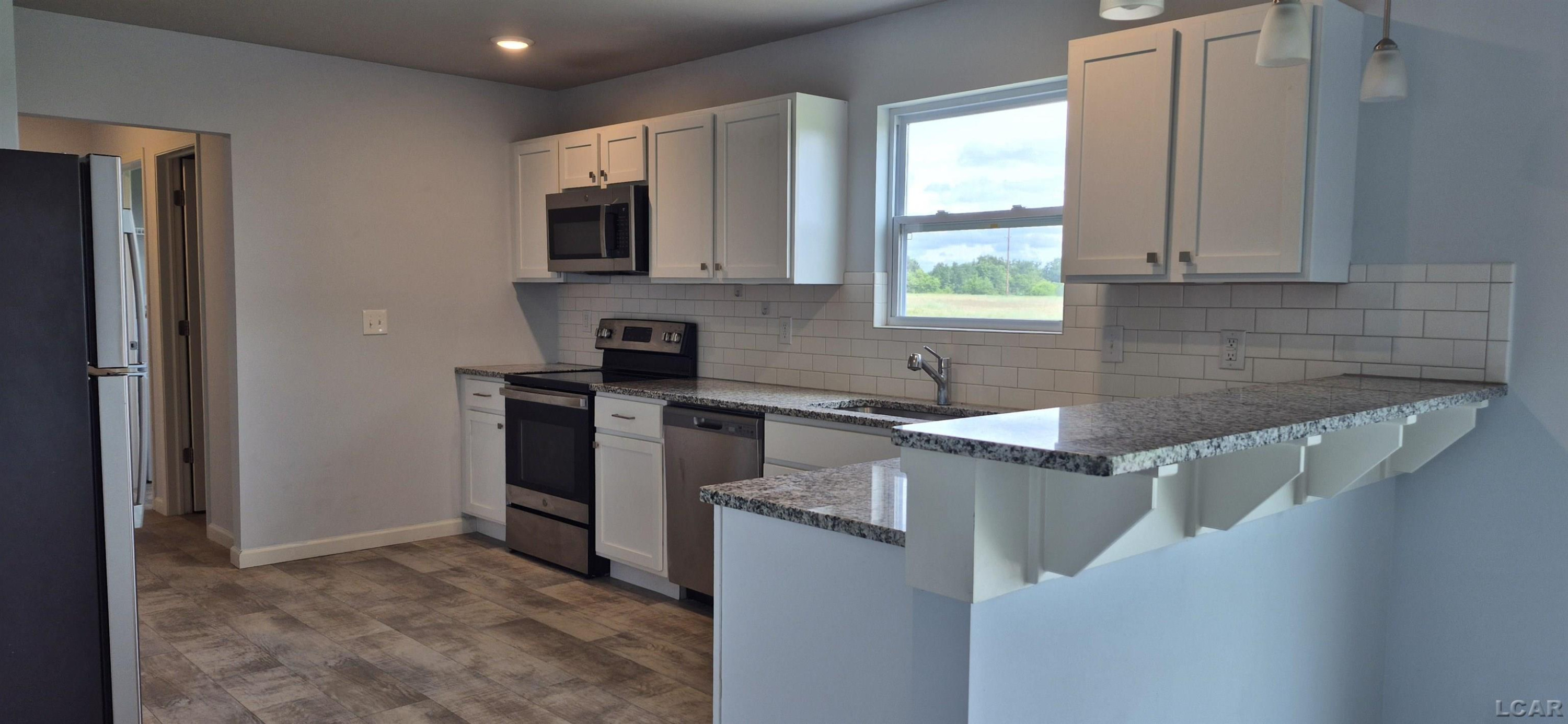 3284 Sutton Road, Adrian, MI 49221 — Photo 3