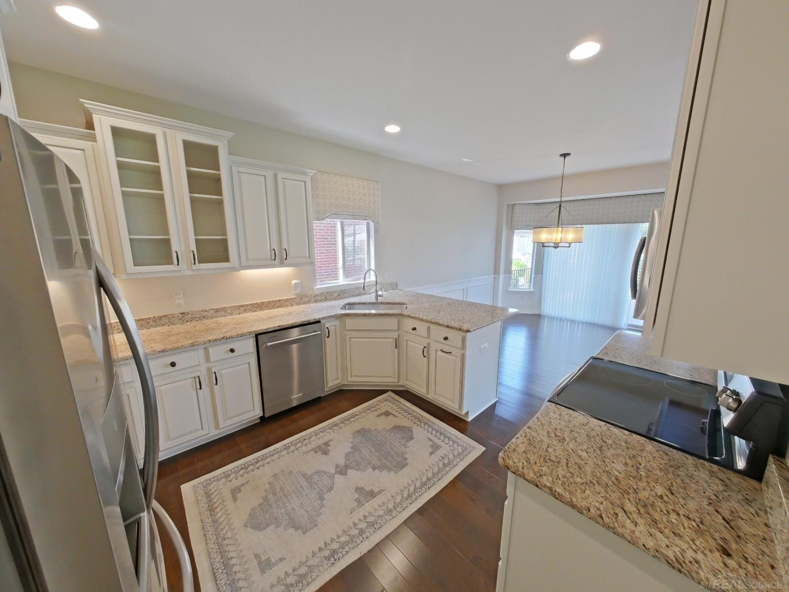 50041 Watling Street, Shelby Twp, MI 48317 — Photo 4