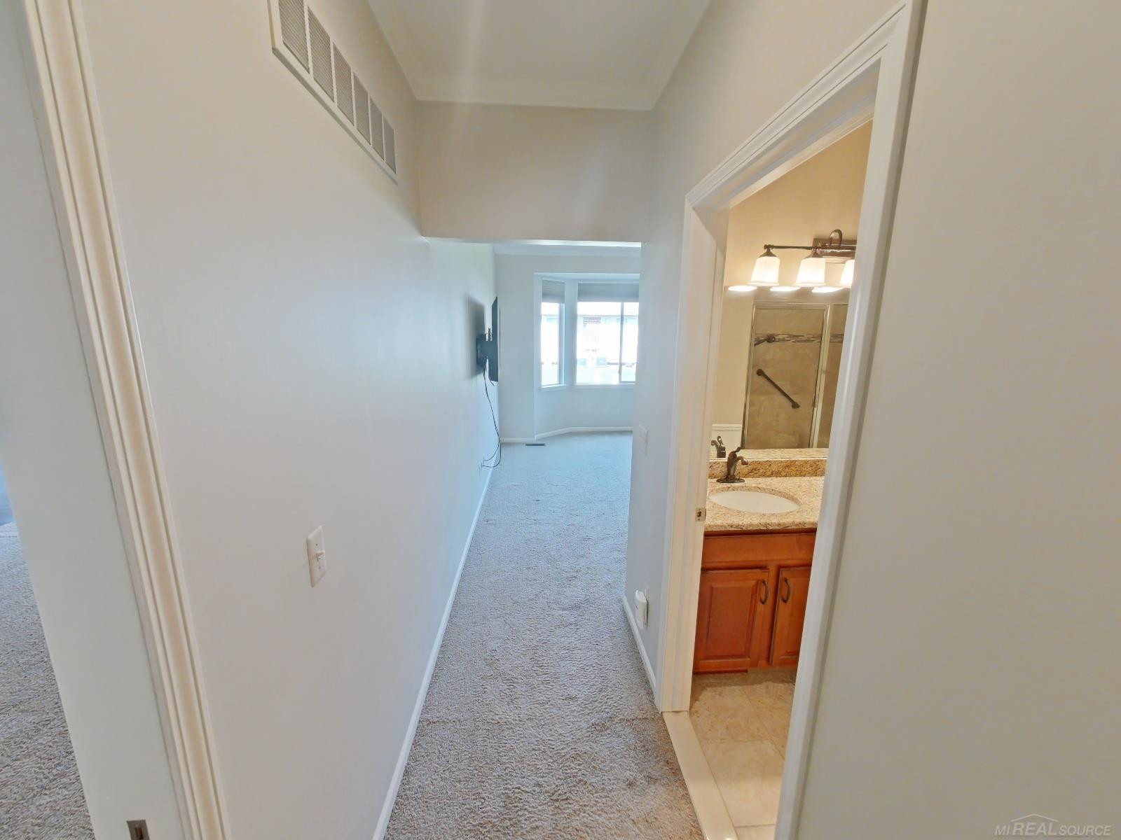 50041 Watling Street, Shelby Twp, MI 48317 — Photo 11