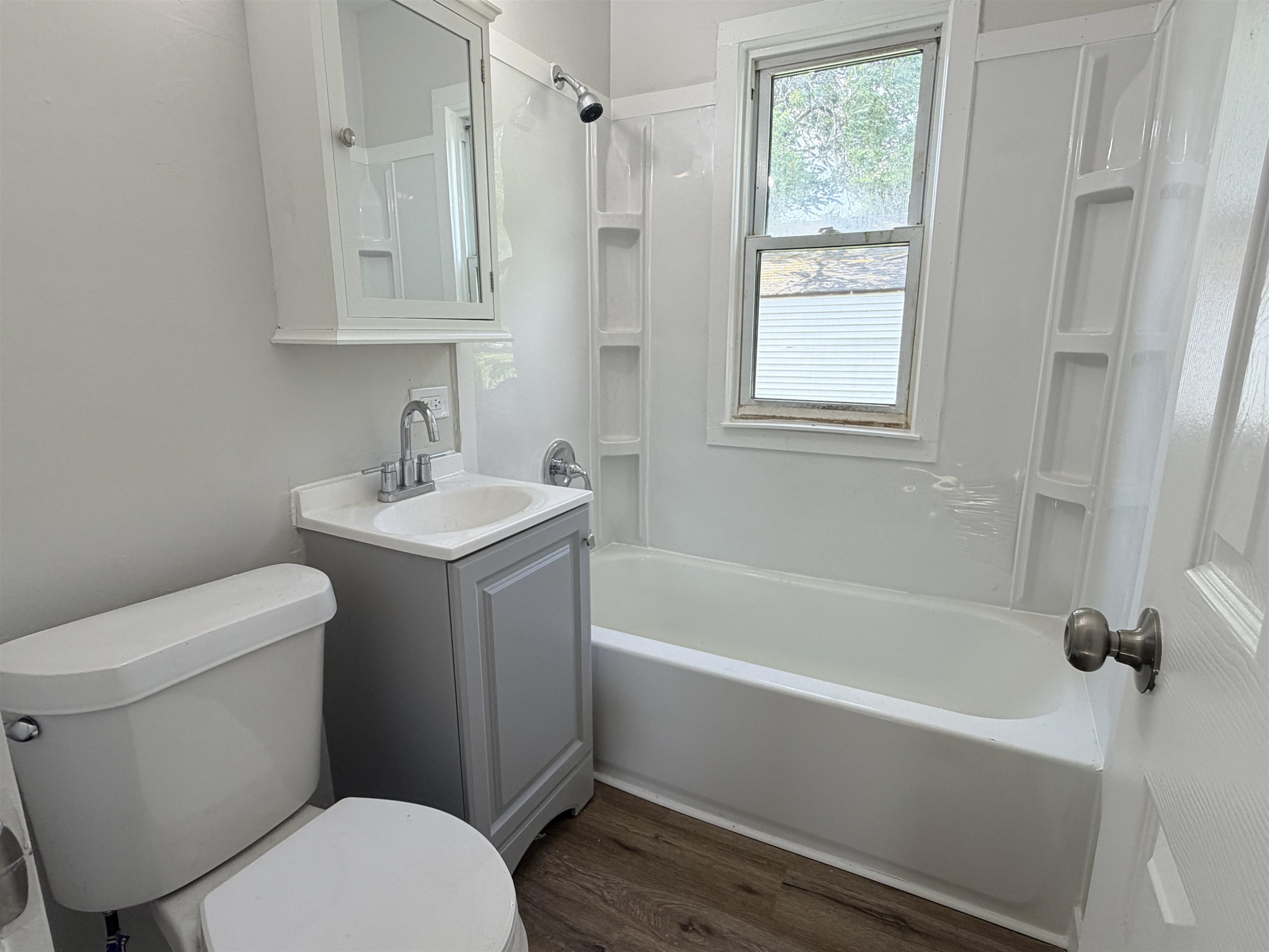 652 Ingleside Avenue, Flint, MI 48507 — Photo 9