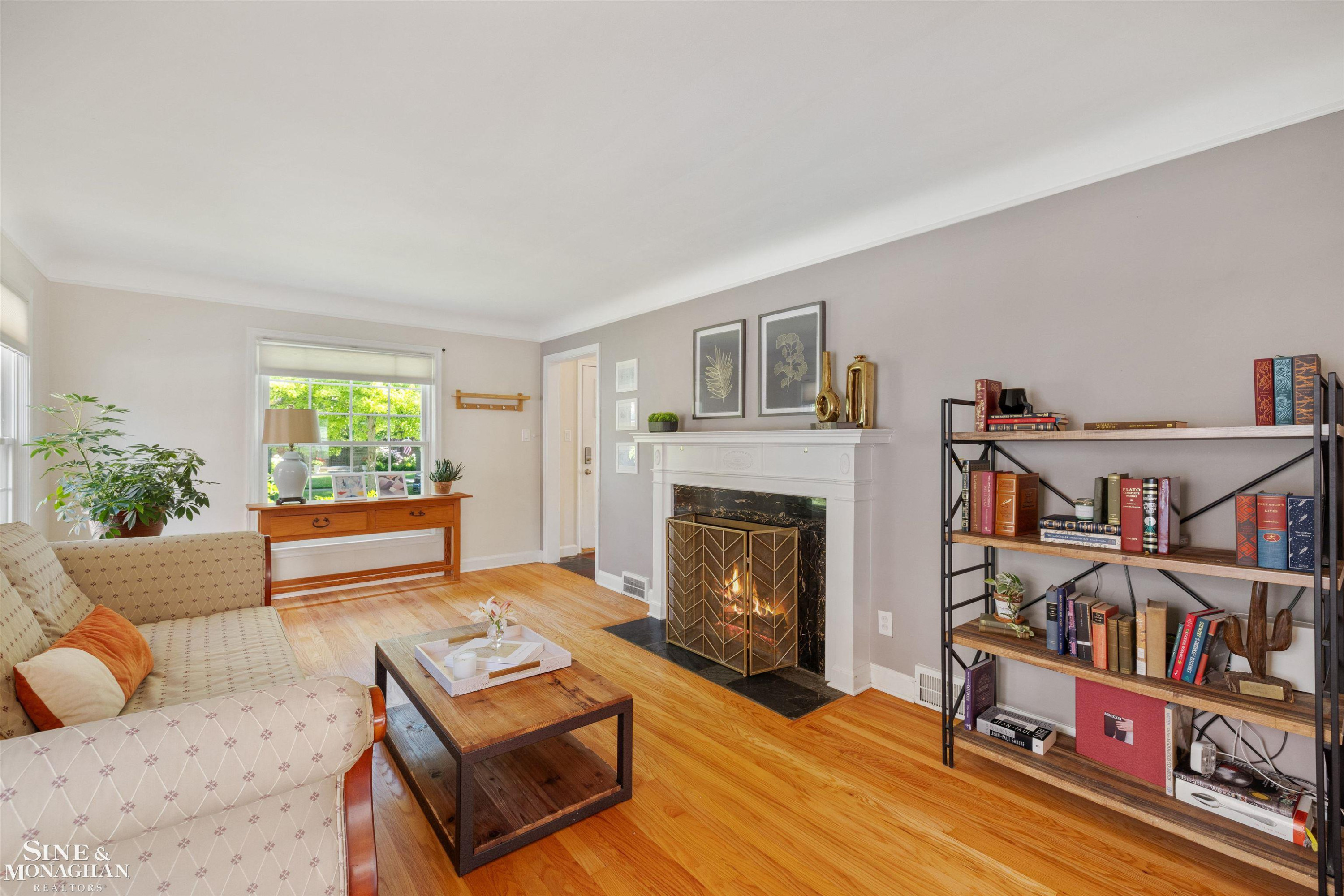 407 Lothrop Road, Grosse Pointe Farms, MI 48236 — Photo 7