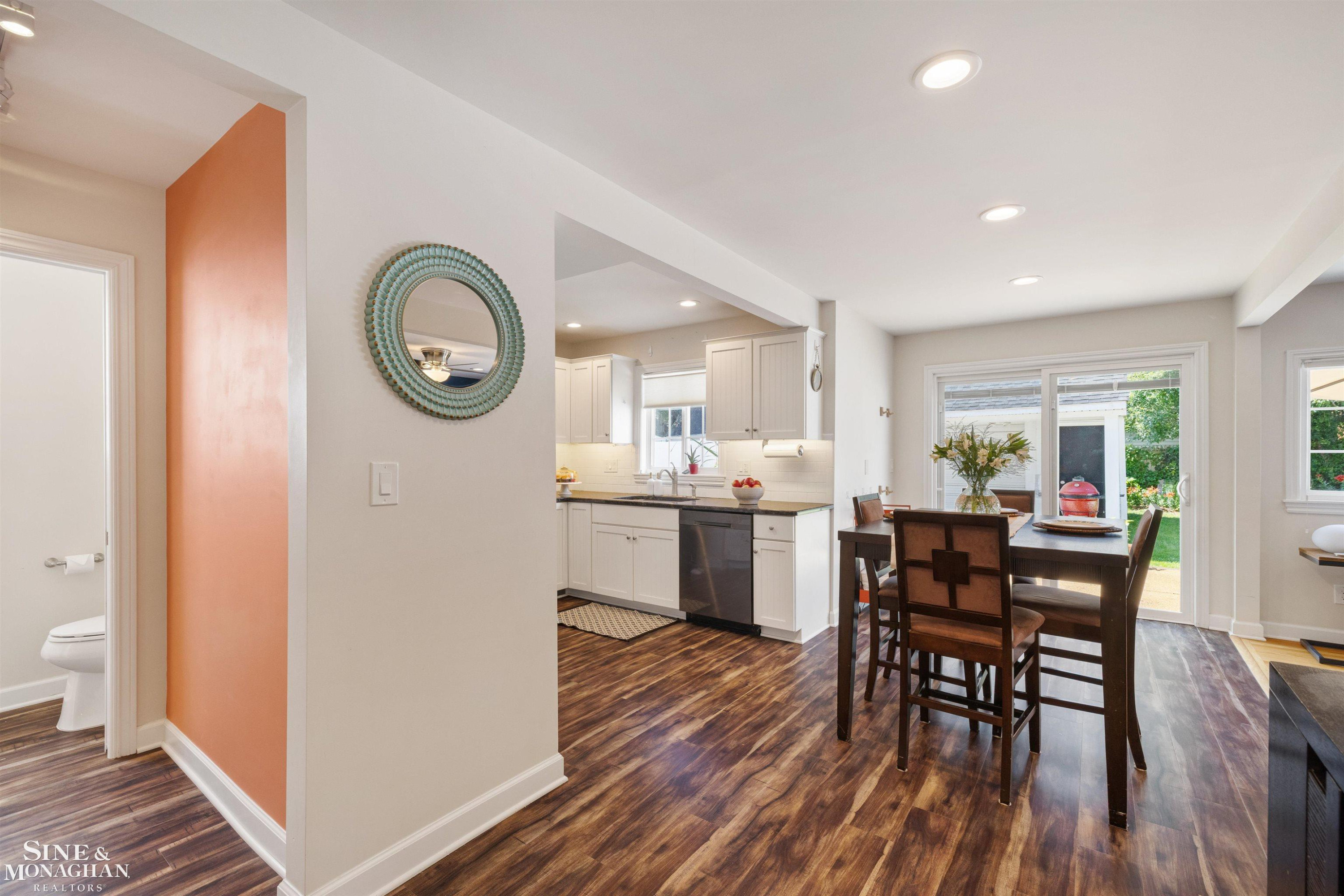 407 Lothrop Road, Grosse Pointe Farms, MI 48236 — Photo 12