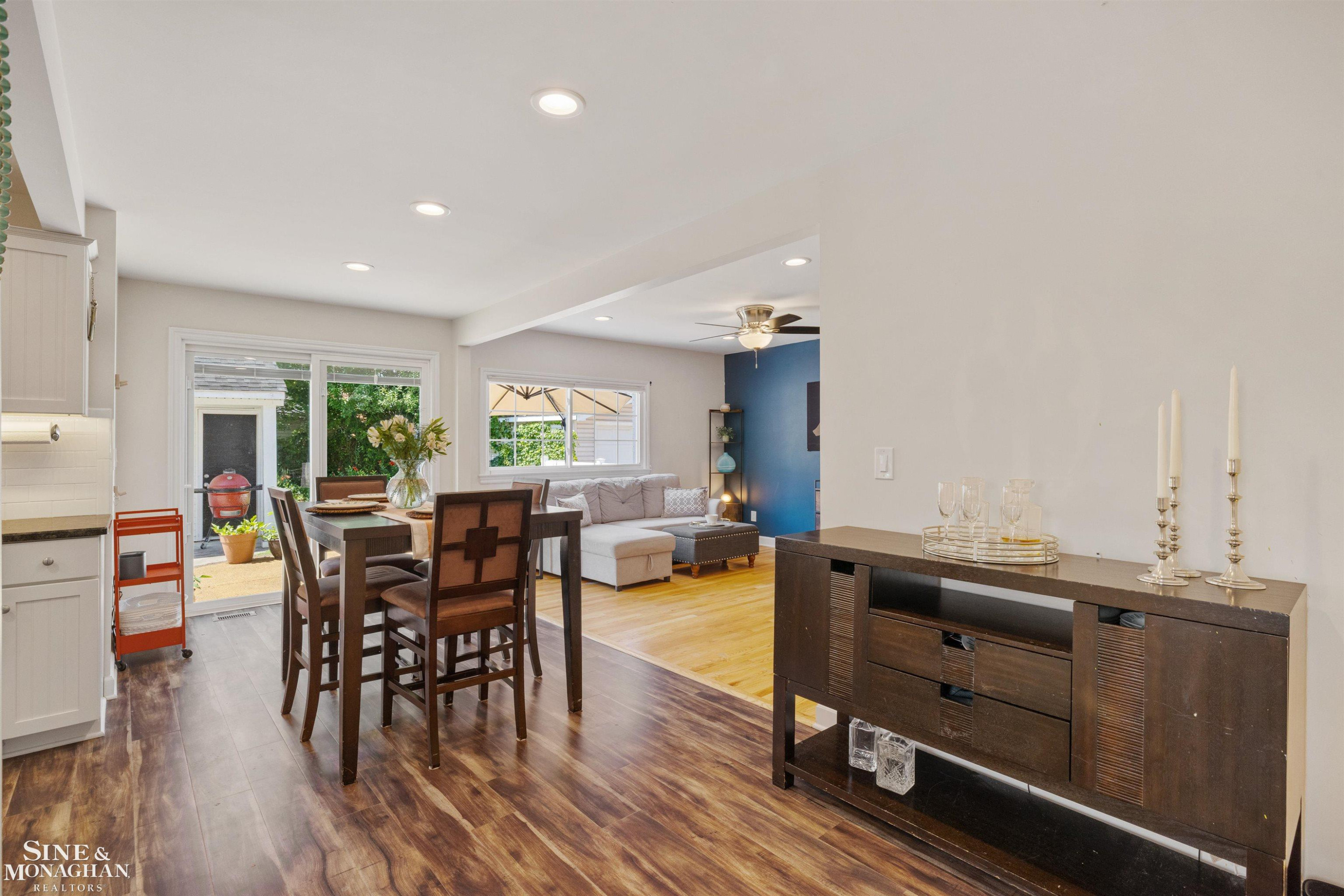 407 Lothrop Road, Grosse Pointe Farms, MI 48236 — Photo 15