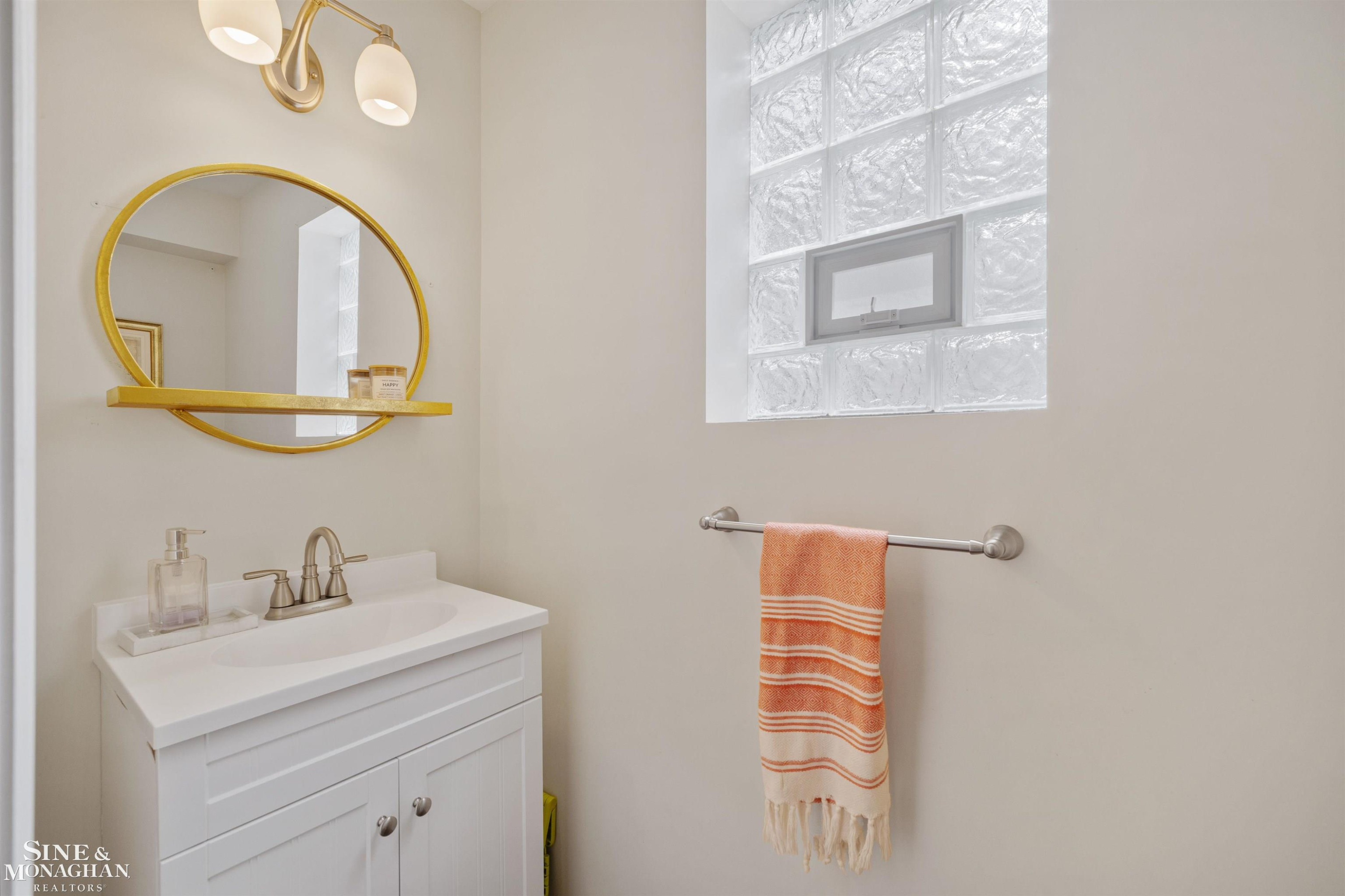 407 Lothrop Road, Grosse Pointe Farms, MI 48236 — Photo 17