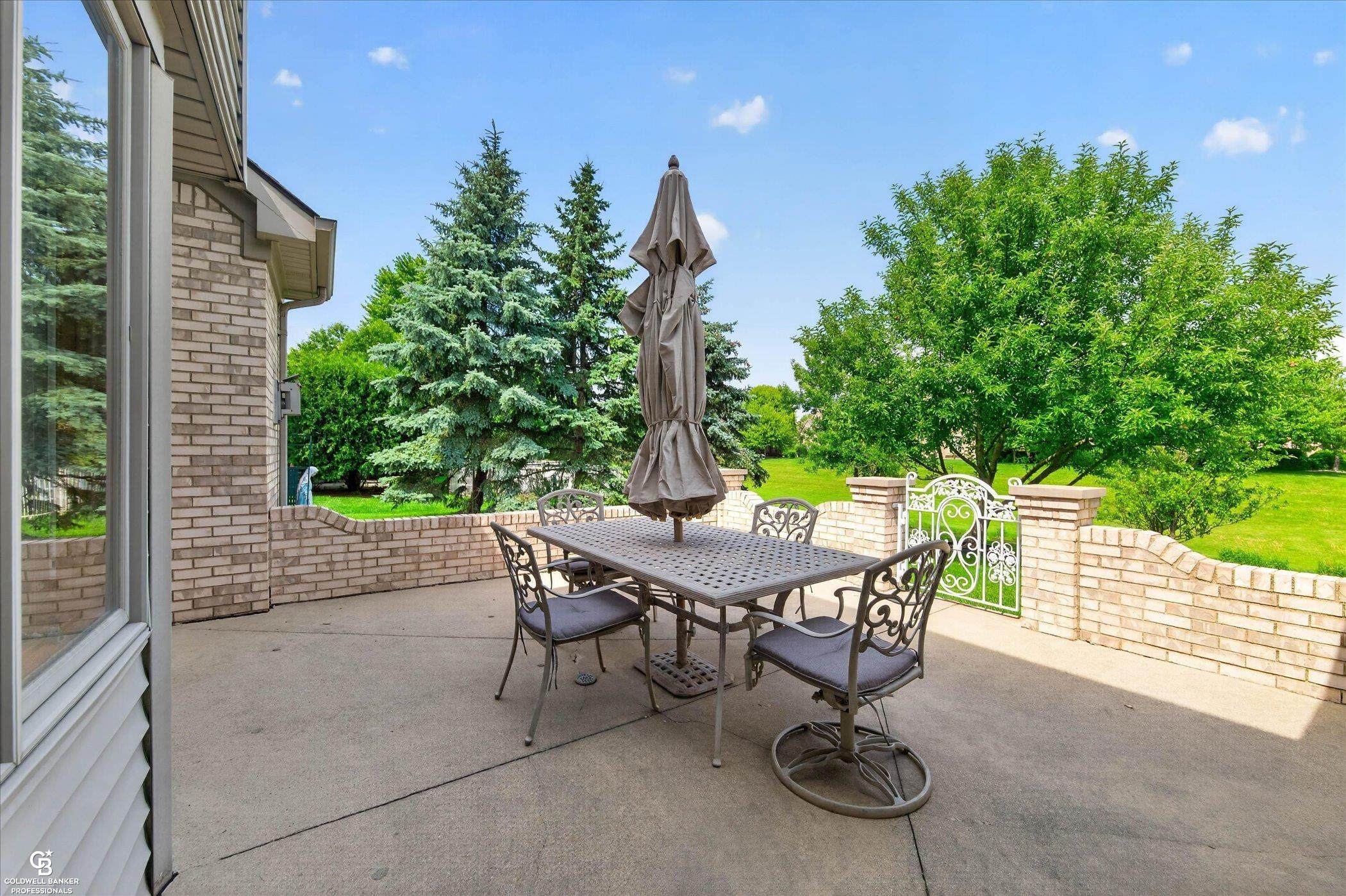 46640 Glen Pointe Drive, Shelby Twp, MI 48315 — Photo 15