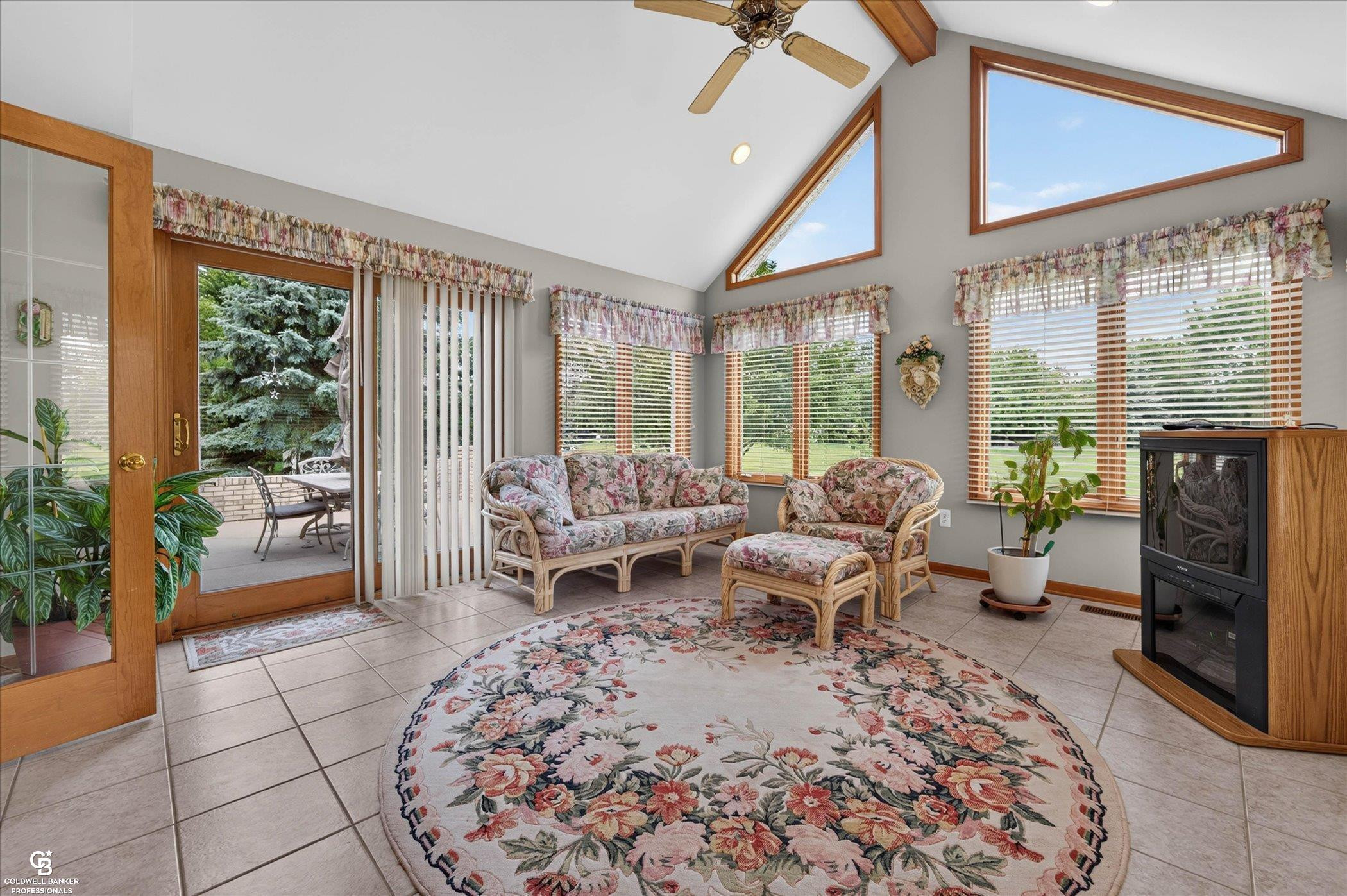 46640 Glen Pointe Drive, Shelby Twp, MI 48315 — Photo 30
