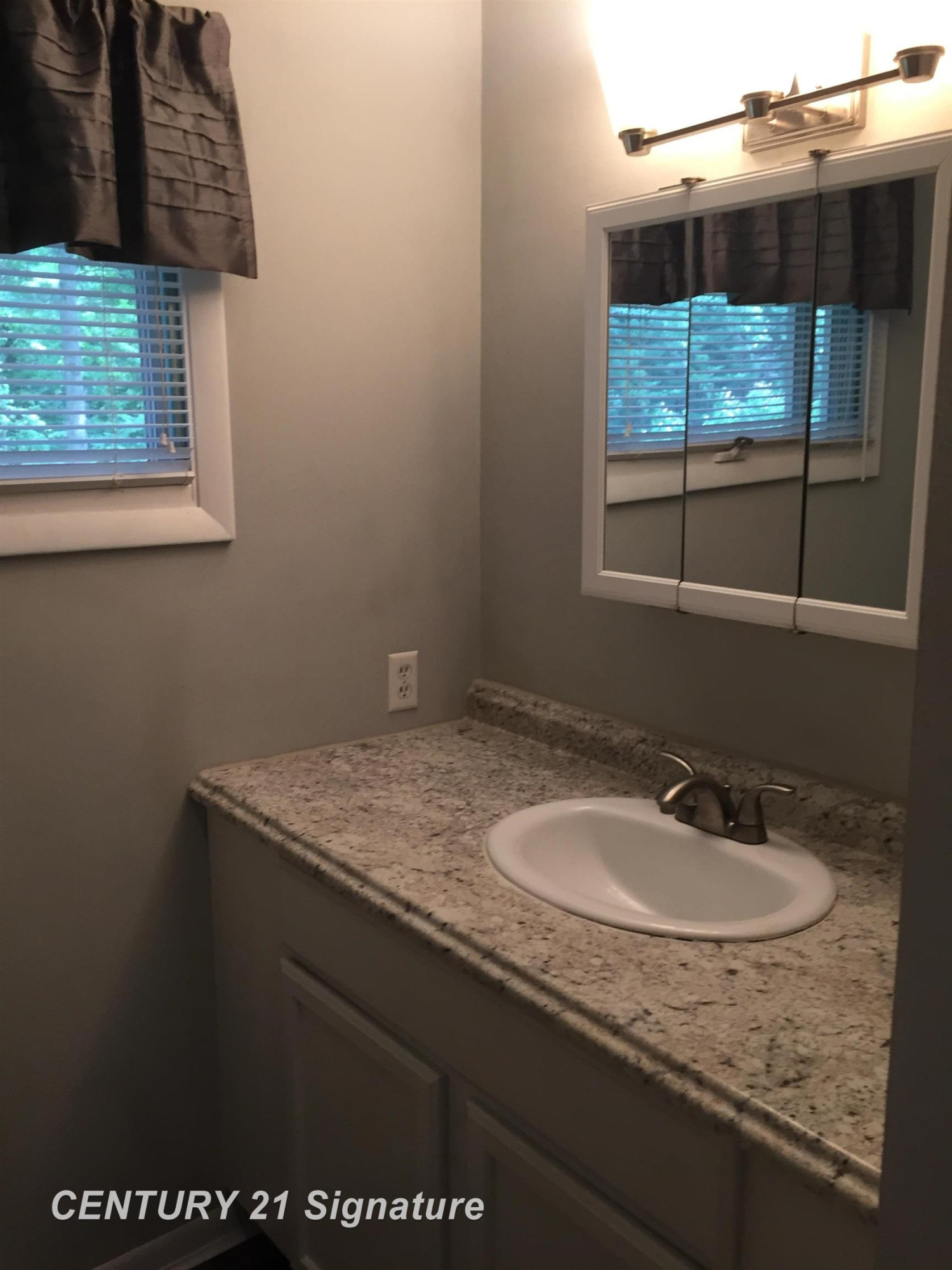 1306 Glen Road, Midland, MI 48640 — Photo 15