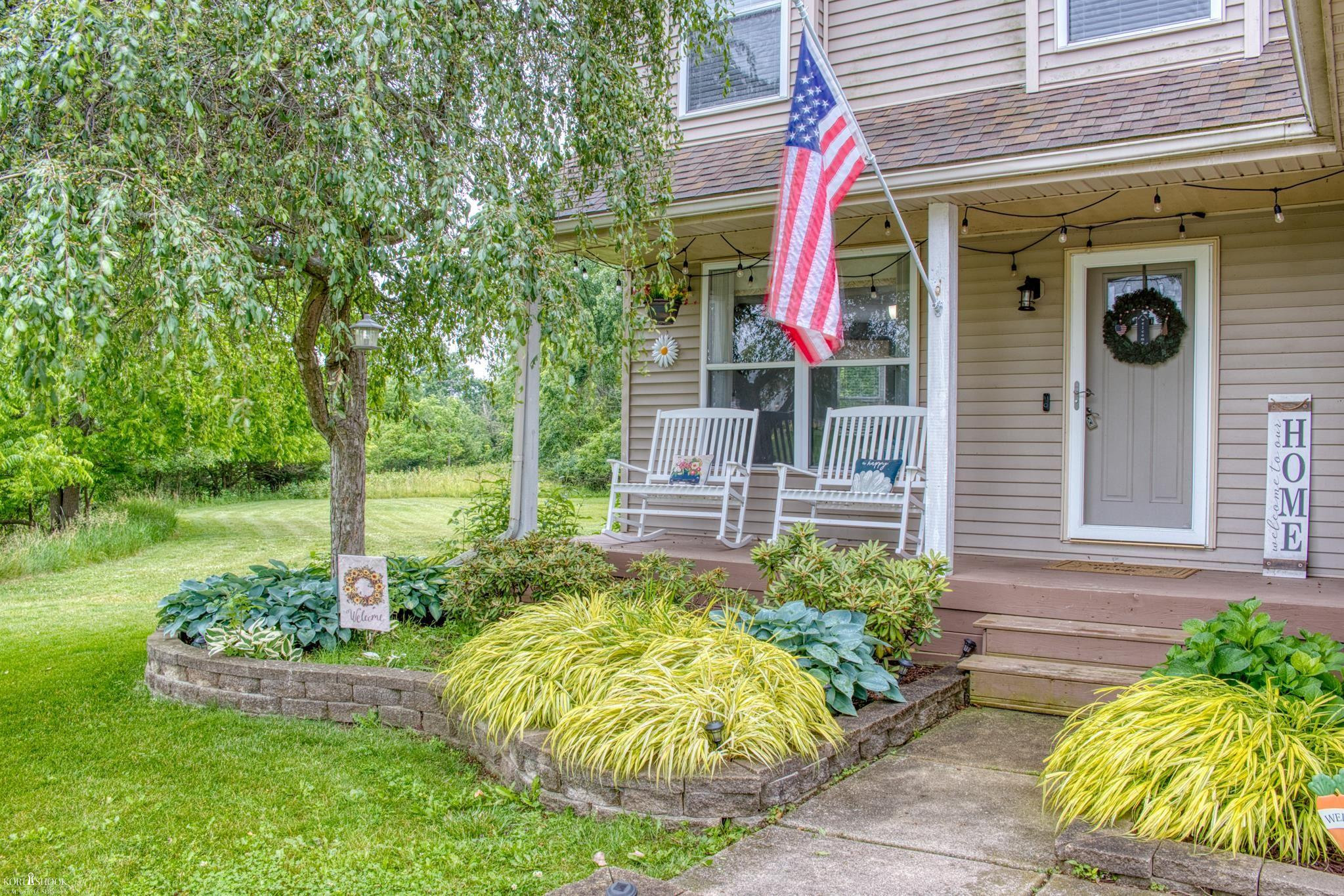 1445 W North Street, Owosso, MI 48867 — Photo 2