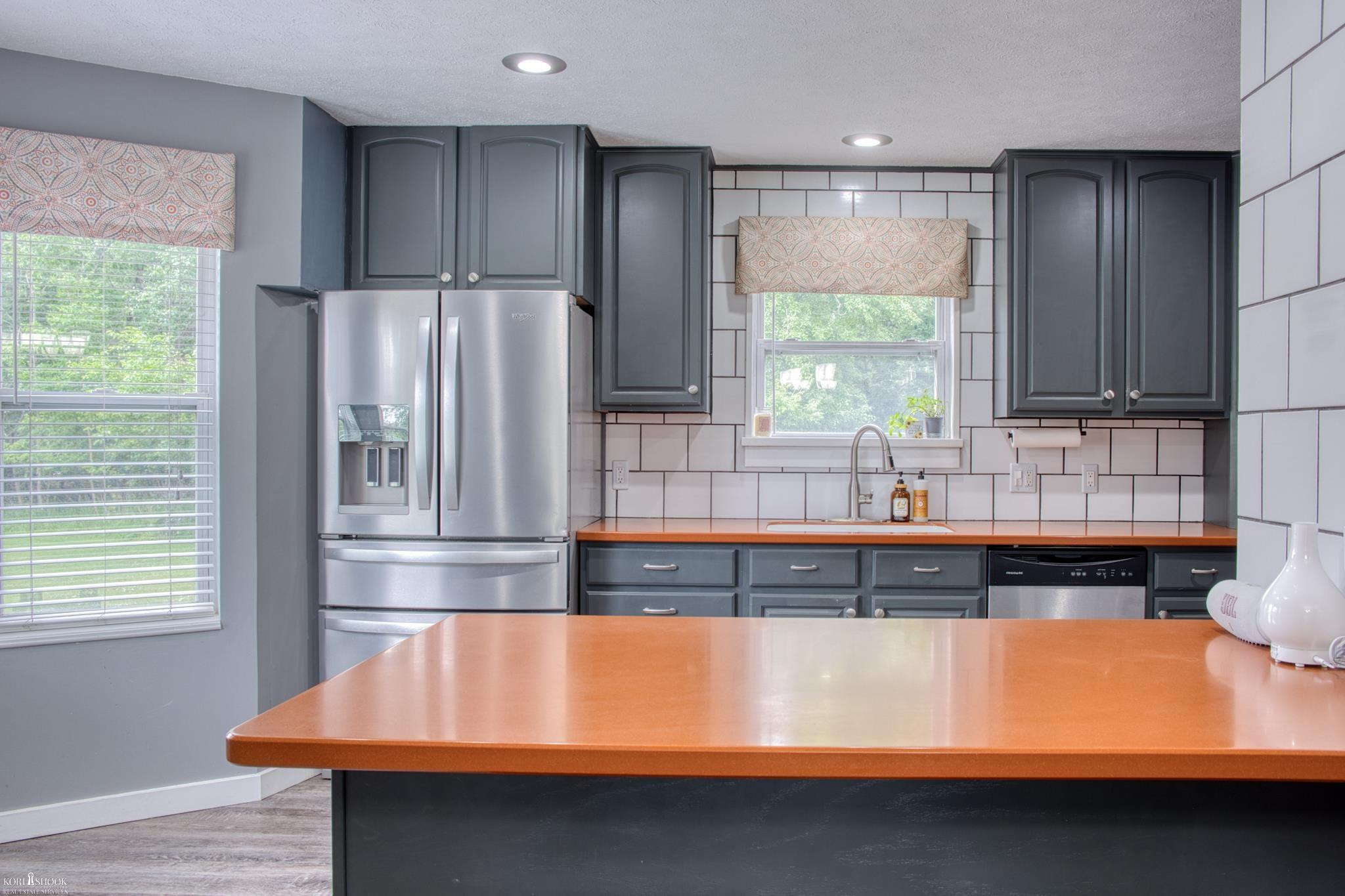 1445 W North Street, Owosso, MI 48867 — Photo 6