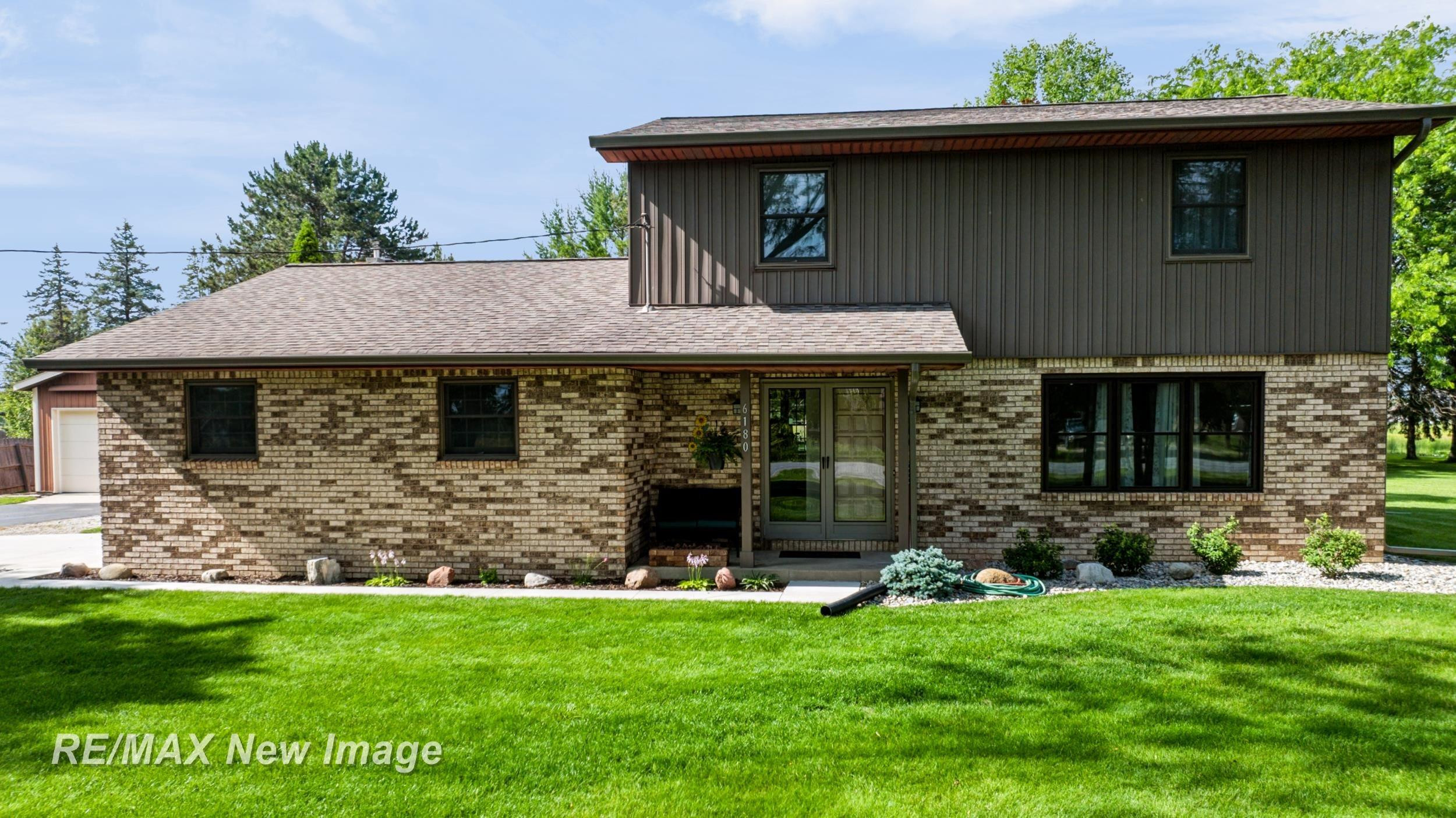 6180 W Freeland Road, Freeland, MI 48623 — Photo 4