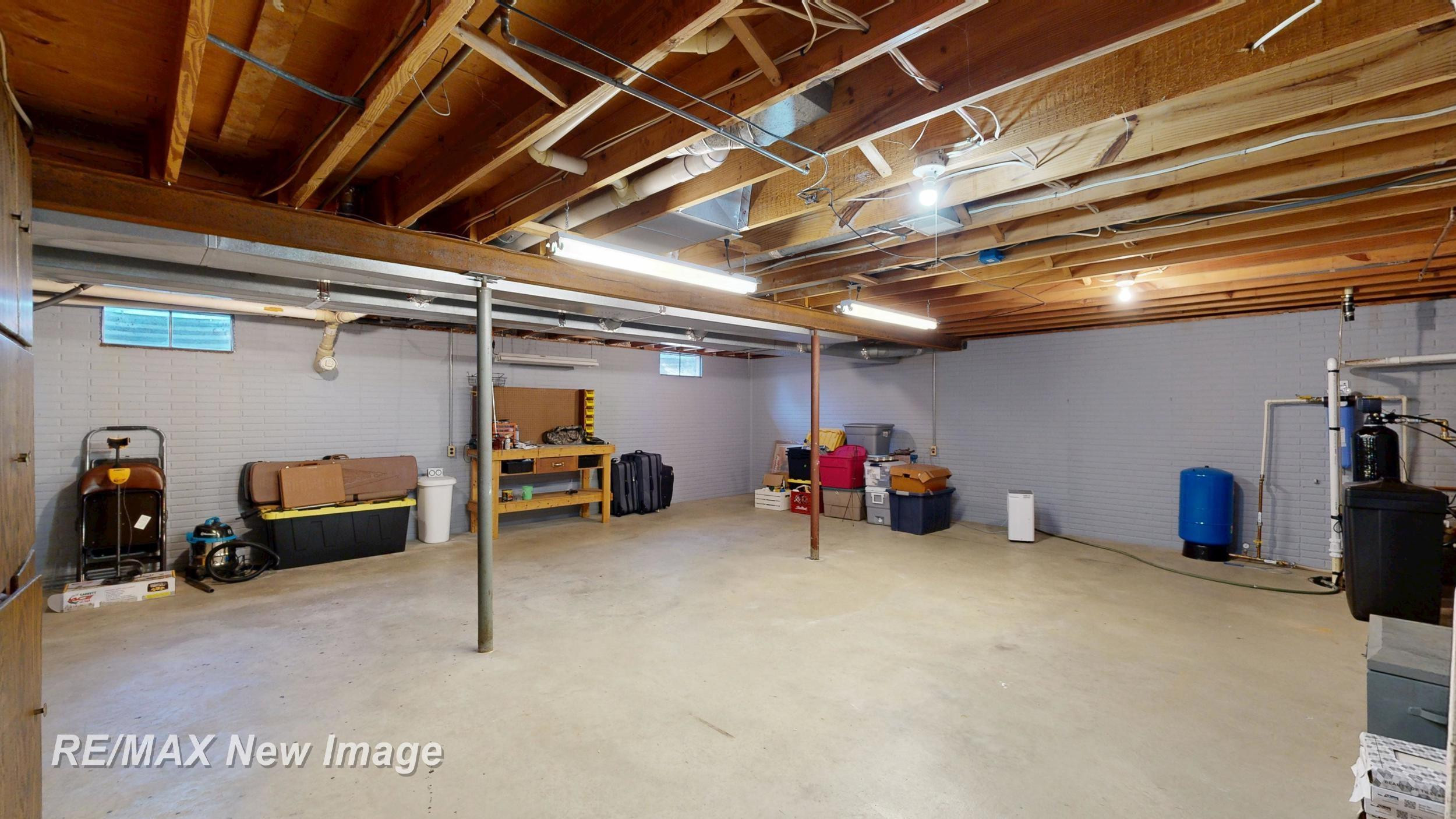 6180 W Freeland Road, Freeland, MI 48623 — Photo 36