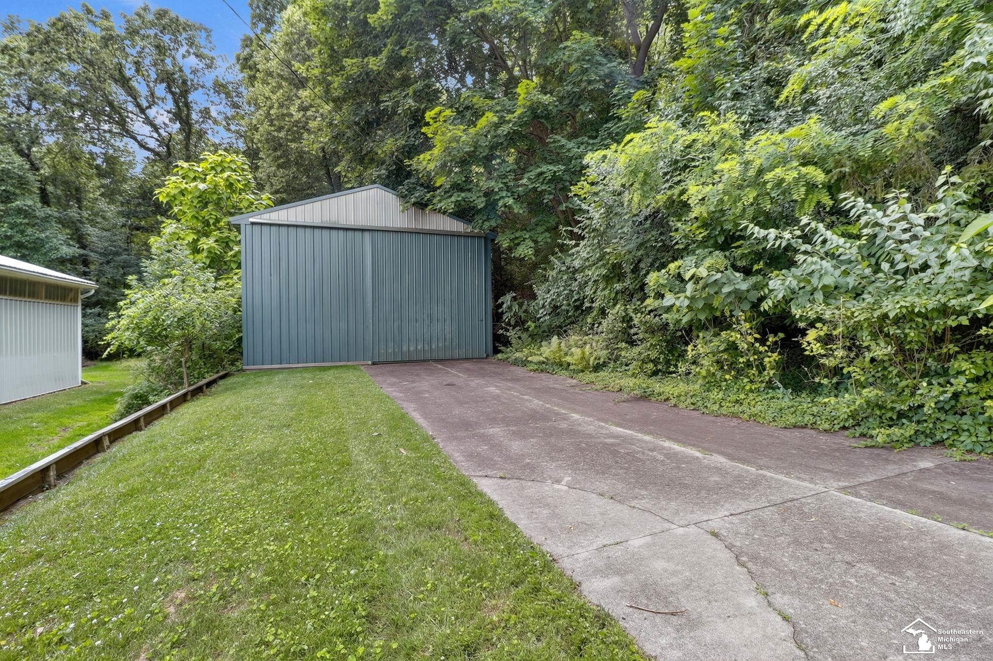 736 Lakeview Drive, Clarklake, MI 49234 — Photo 40