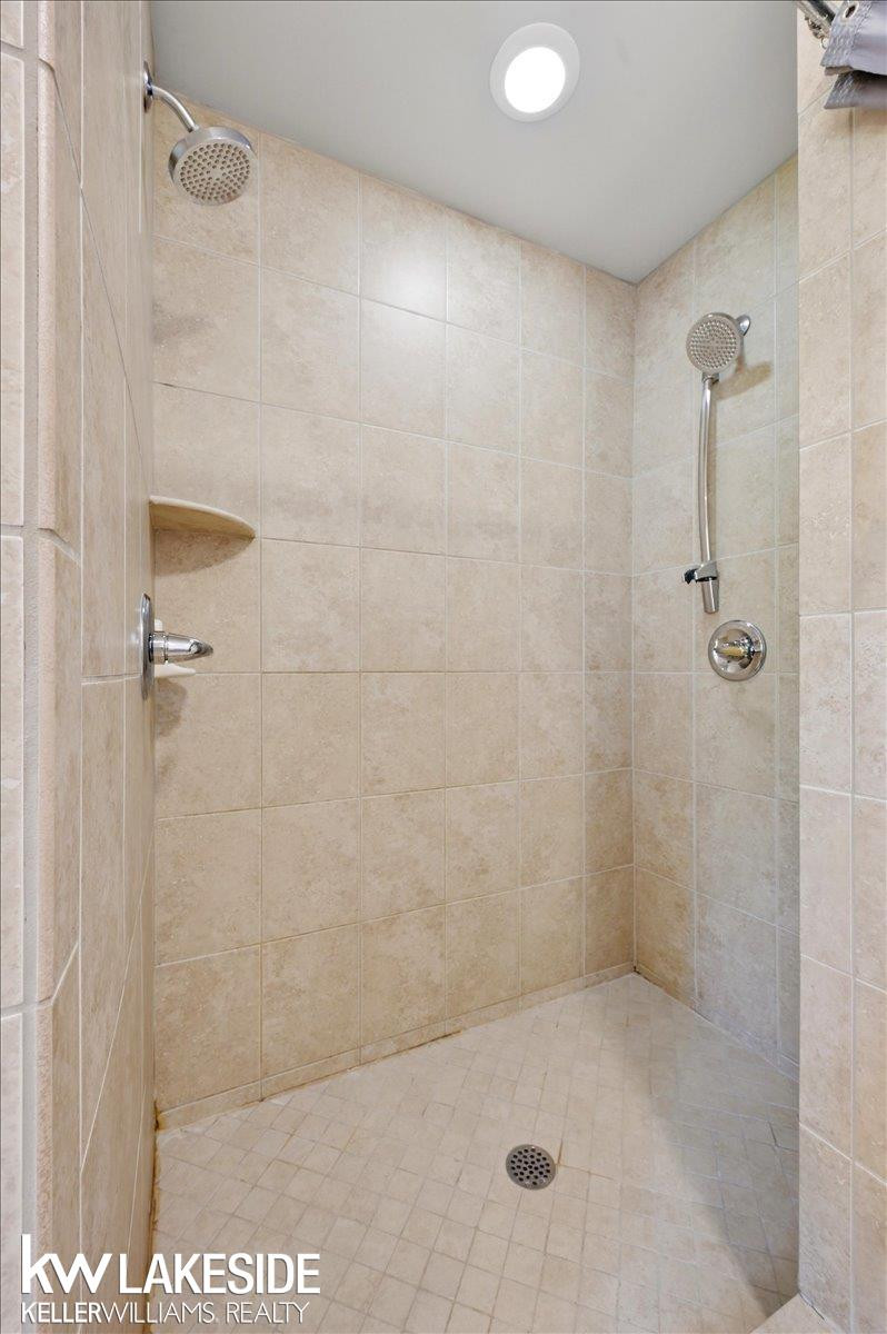 38823 E Archer Drive, MI — Photo 35