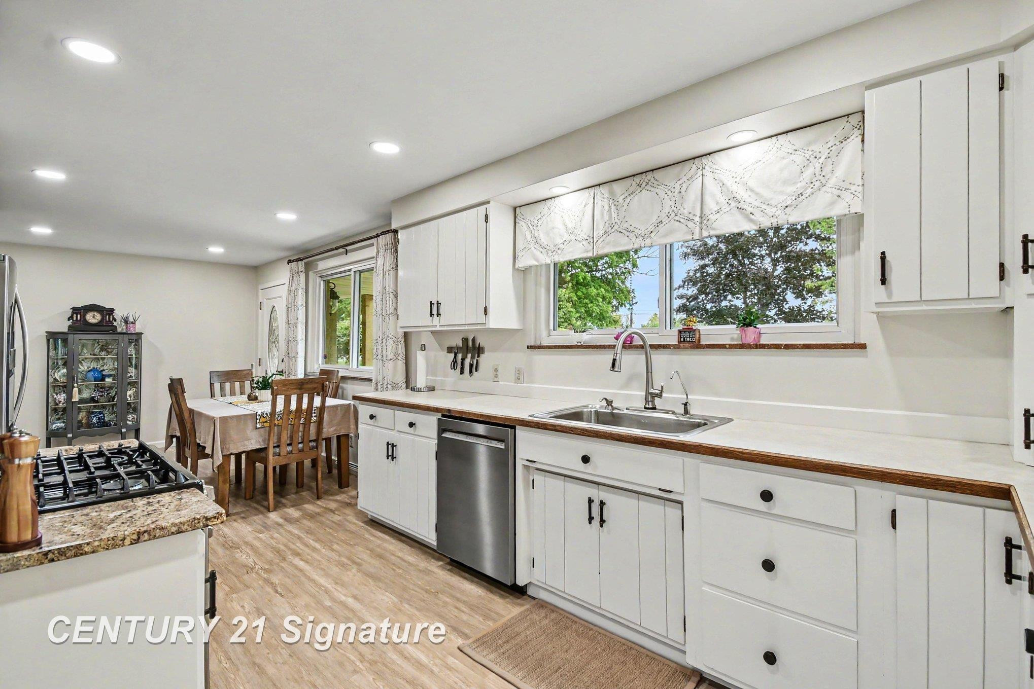 772 Midland Road, Bay City, MI 48706 — Photo 8