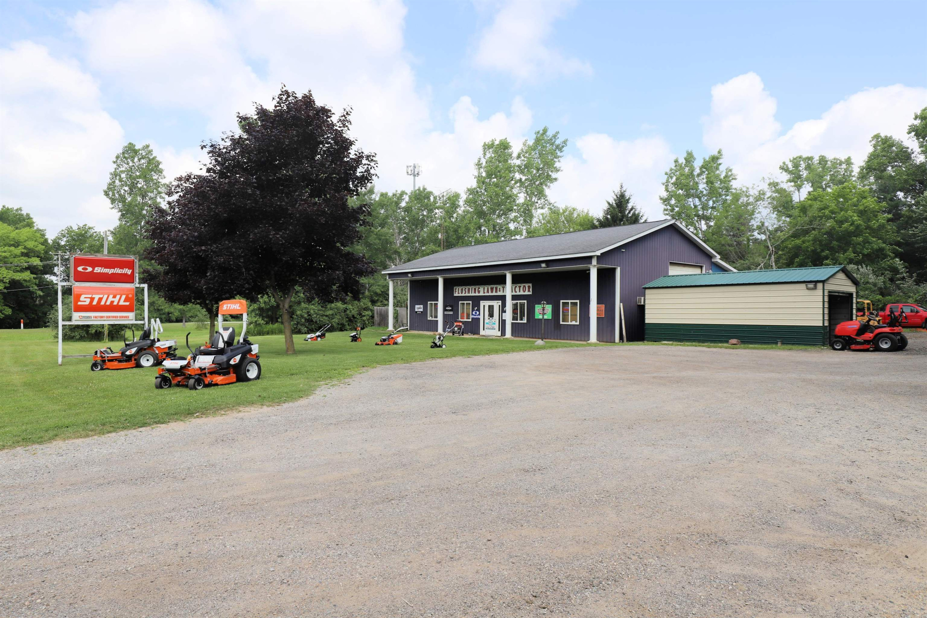 9112 W Mt. Morris Road, Flushing, MI 48433