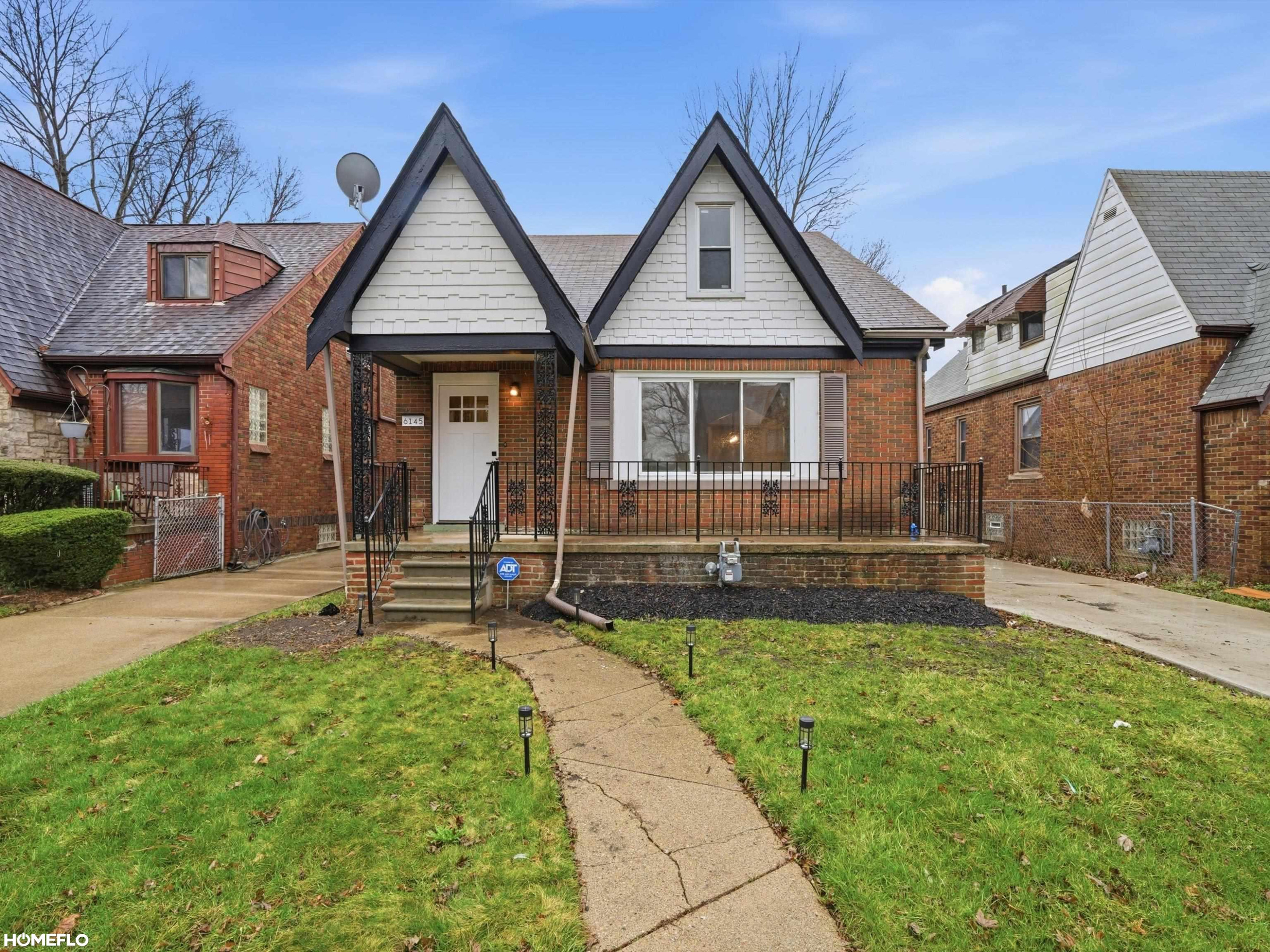 6145 YORKSHIRE Road, Detroit, MI 48224 — Photo 2