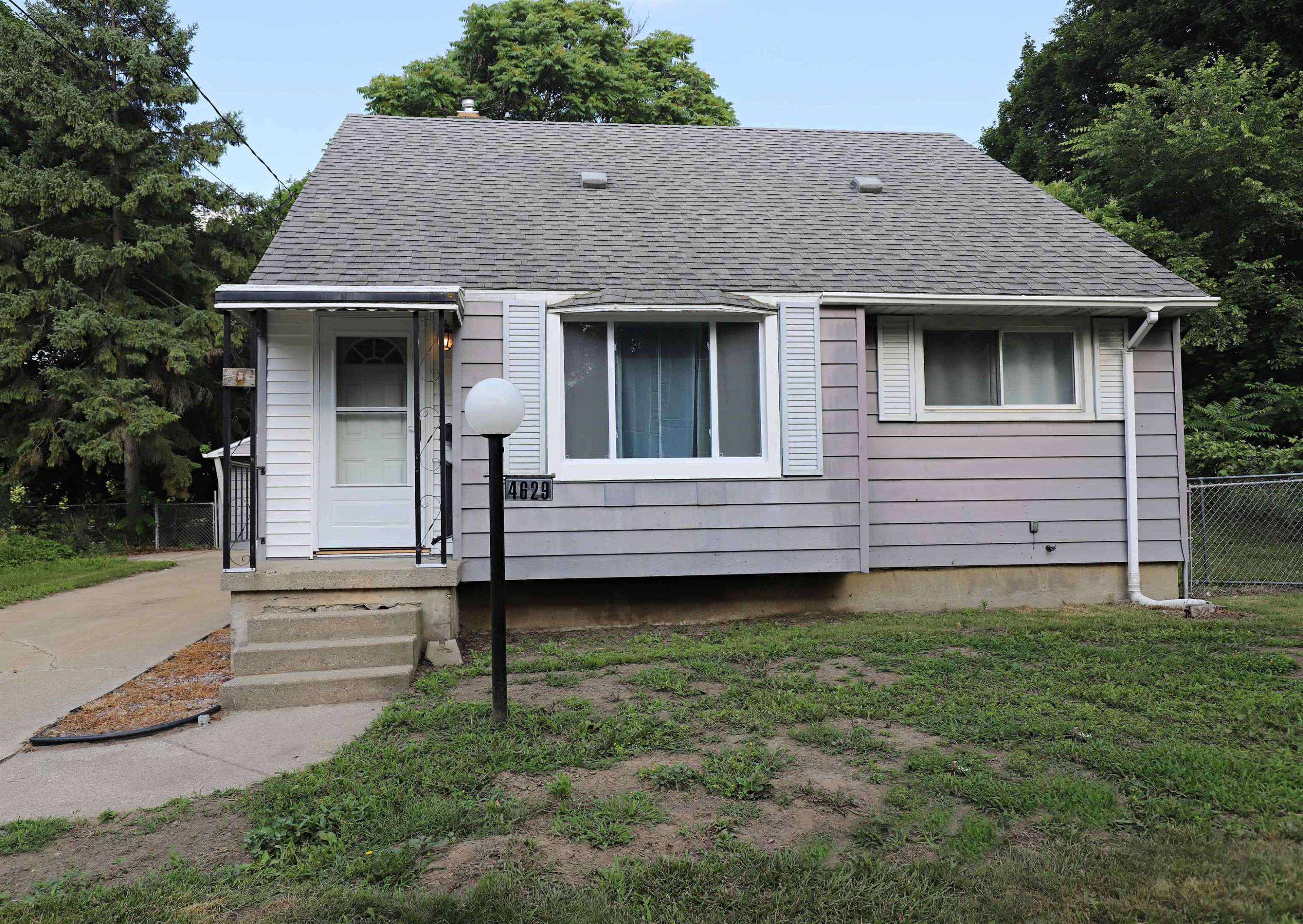 4629 Milton Street, Flint, MI 48507 — Photo 2