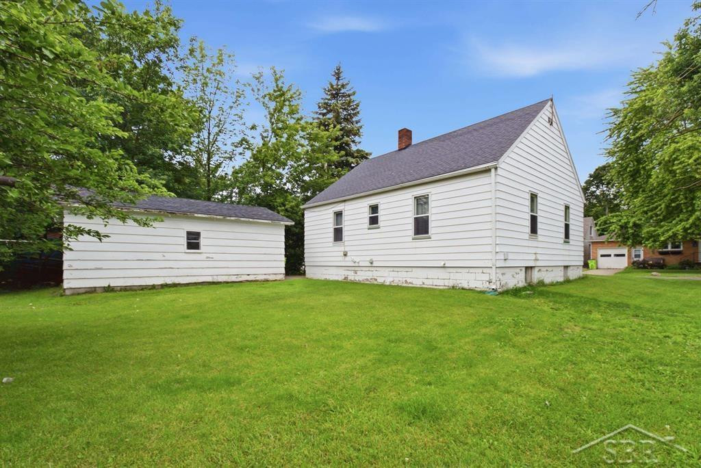 419 S Warren Street, Pinconning, MI 48650 — Photo 16