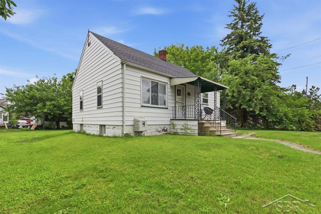 419 S Warren Street, Pinconning, MI 48650 — Photo 19