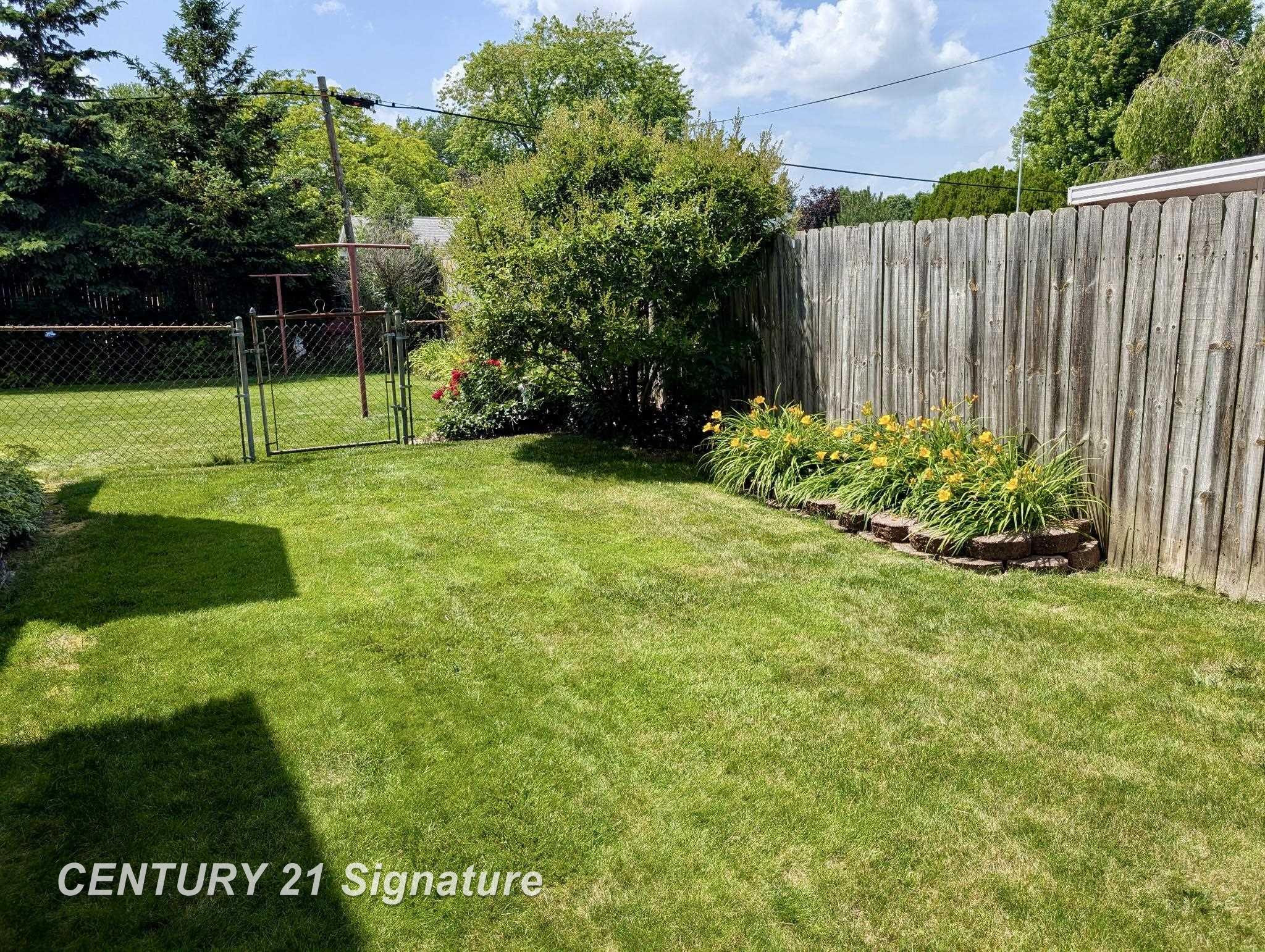 5171 Kenora Drive, Saginaw, MI 48604 — Photo 34