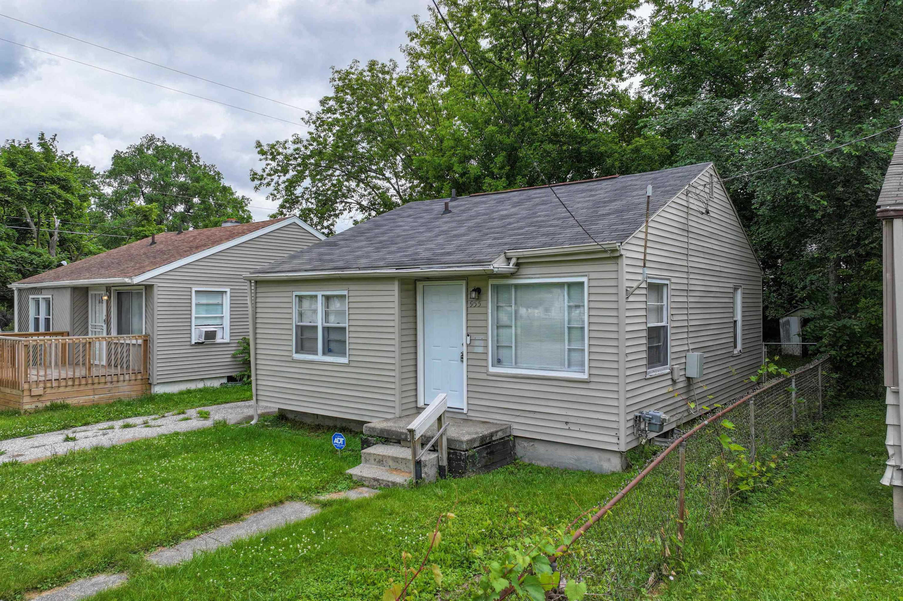 955 S Ballenger Highway, Flint, MI 48532 — Photo 21