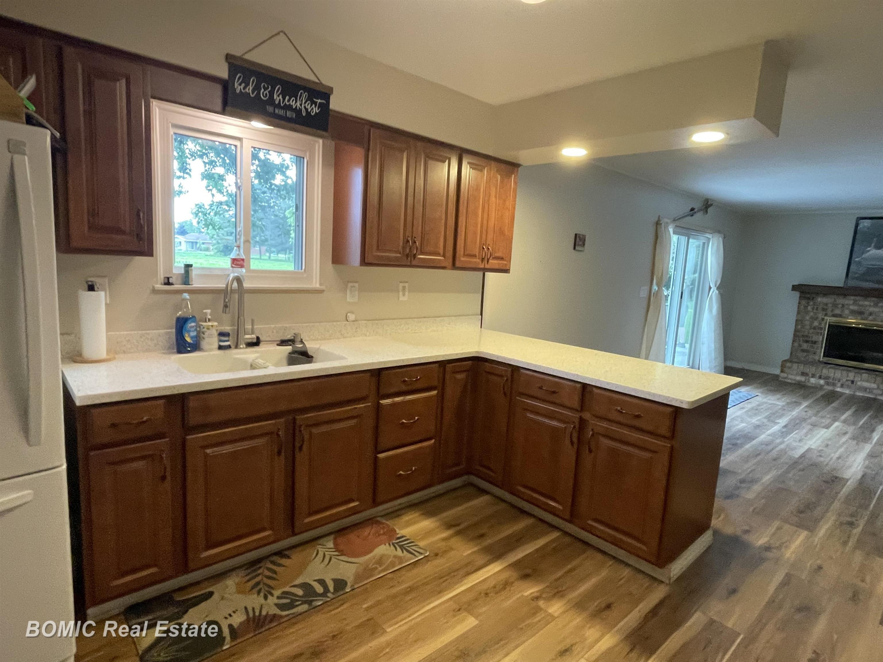 5455 Easy Street, Bay City, MI 48706 — Photo 3