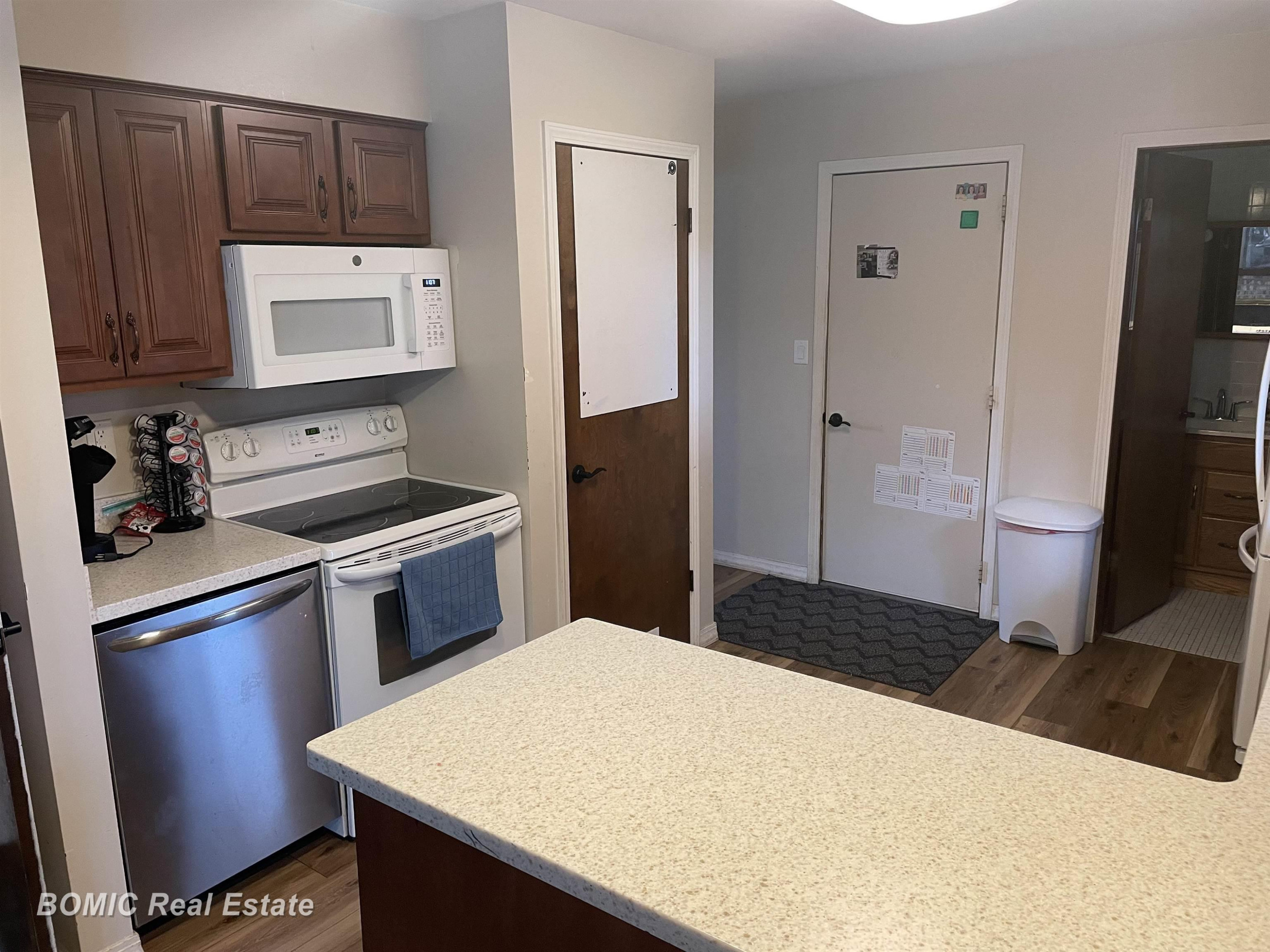 5455 Easy Street, Bay City, MI 48706 — Photo 4