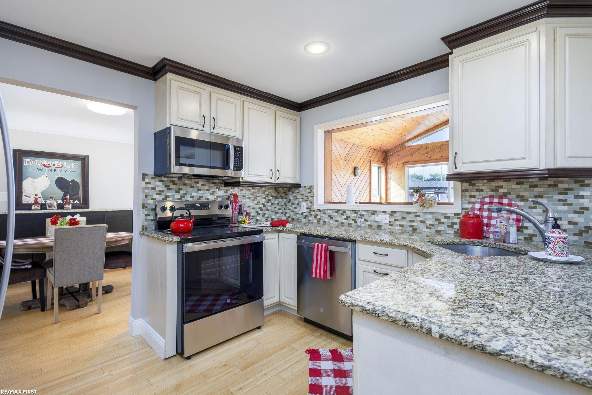22770 Worthington Ct Court, Saint Clair Shores, MI 48081 — Photo 9