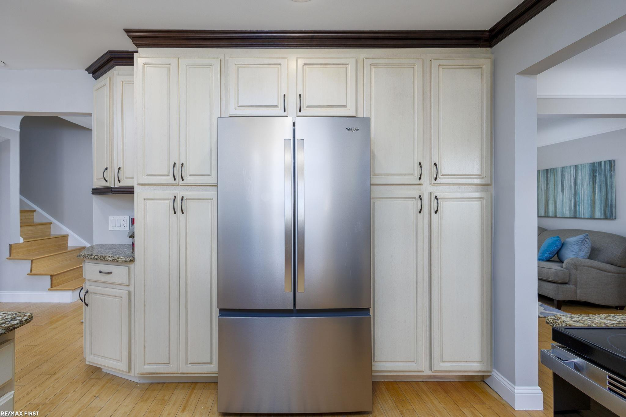 22770 Worthington Ct Court, Saint Clair Shores, MI 48081 — Photo 10